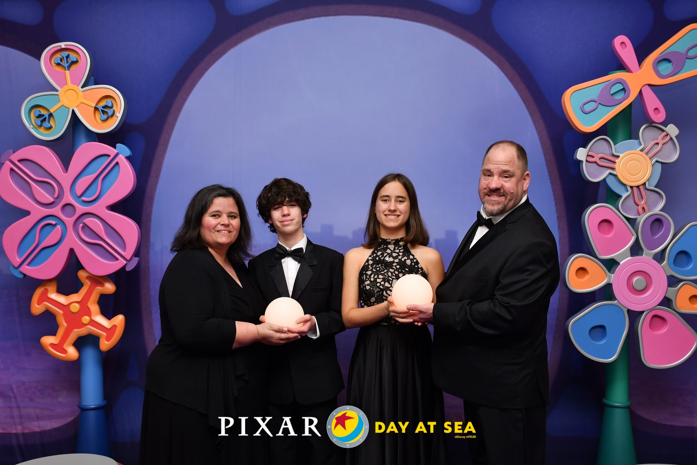 Another Pixar Day at Sea backdrop, orbs in hand