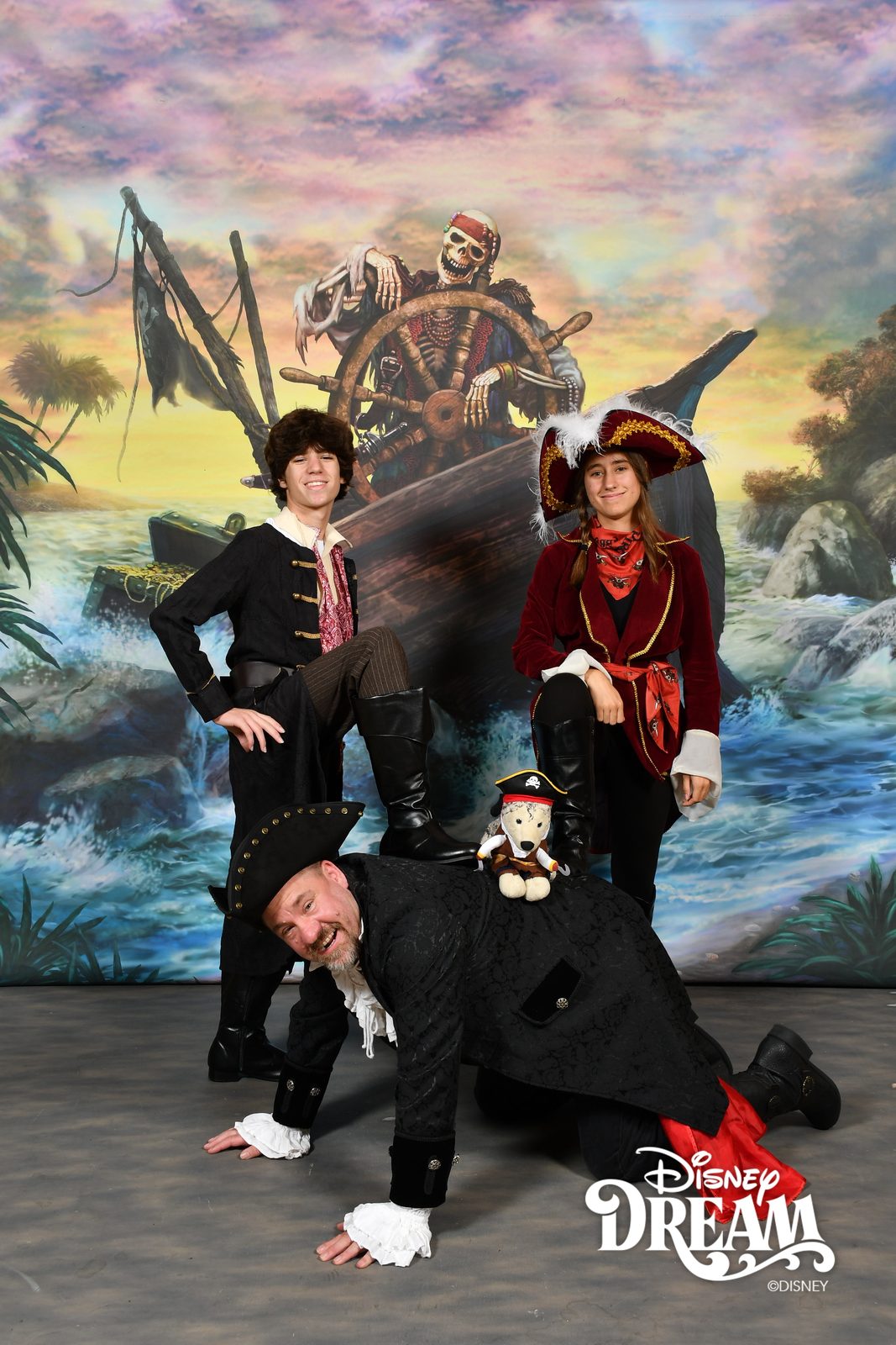 Thomas, Lisa and Michael in our Pirate Night portrait