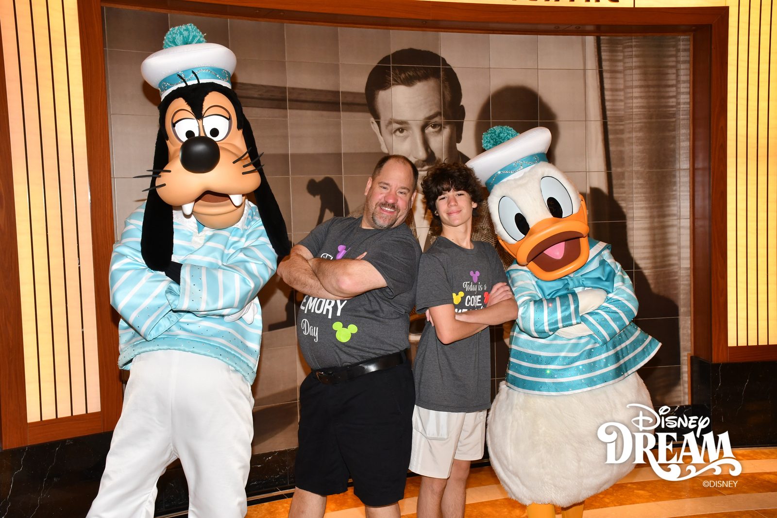 Thomas and me meet Goofy and Donald