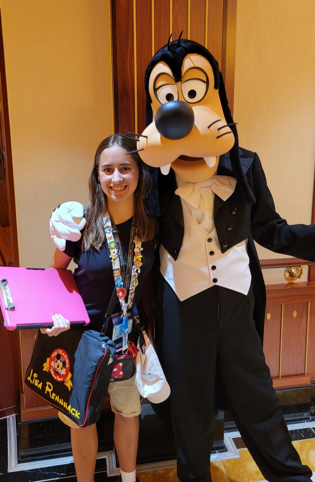 Lisa with Goofy in his tuxedo on Formal Night
