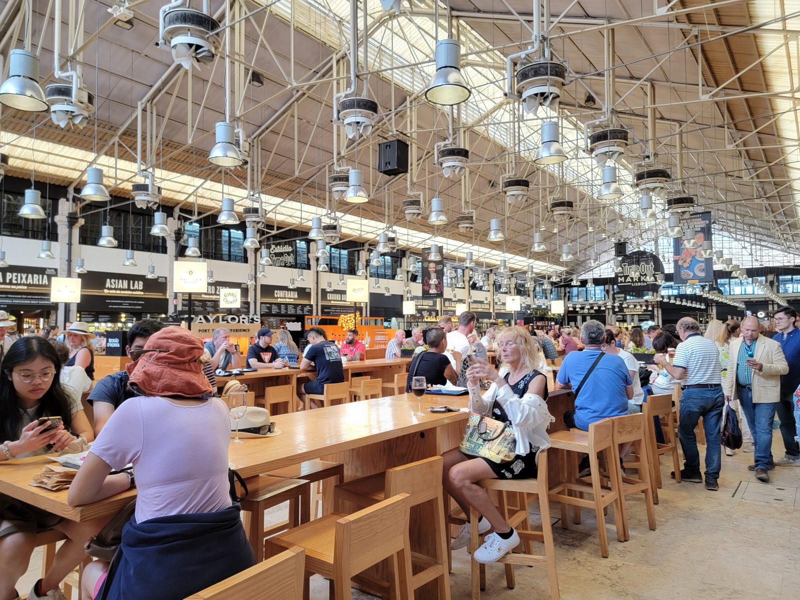 Lunch crowds inside Time Out Market