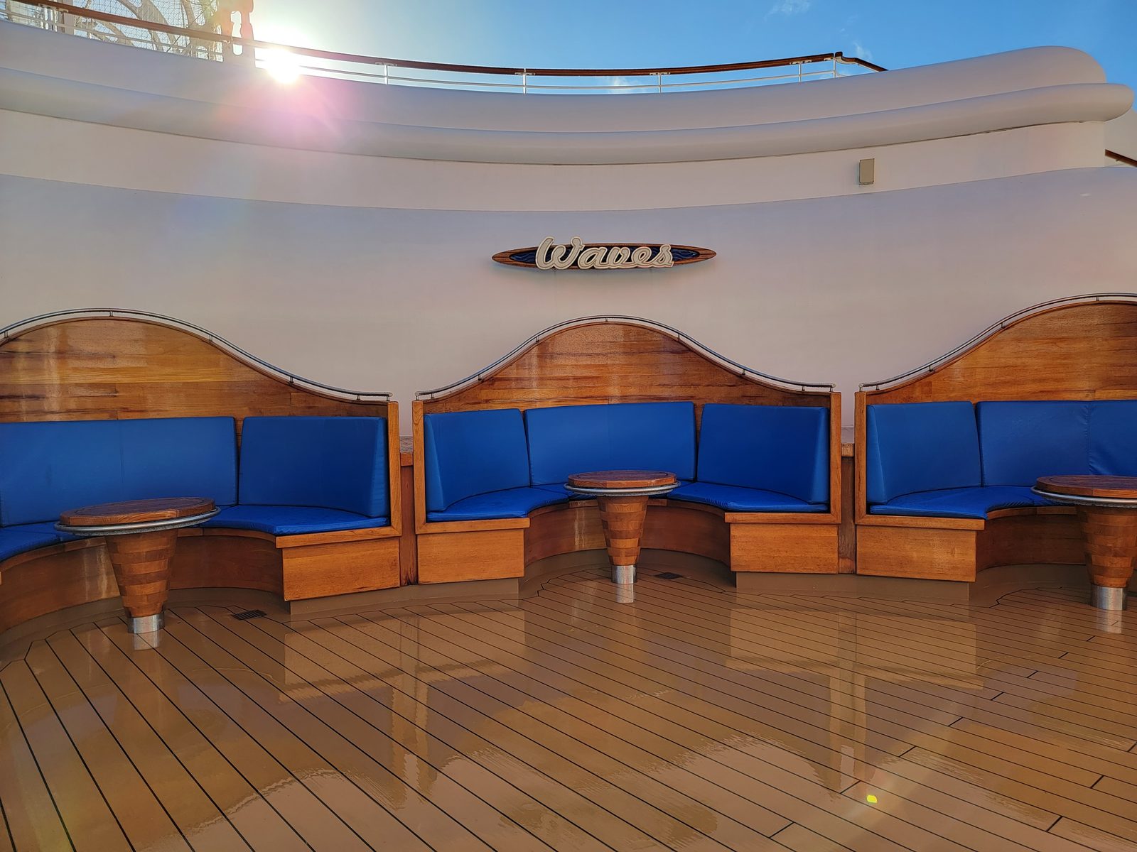 An empty lounge before the day gets going