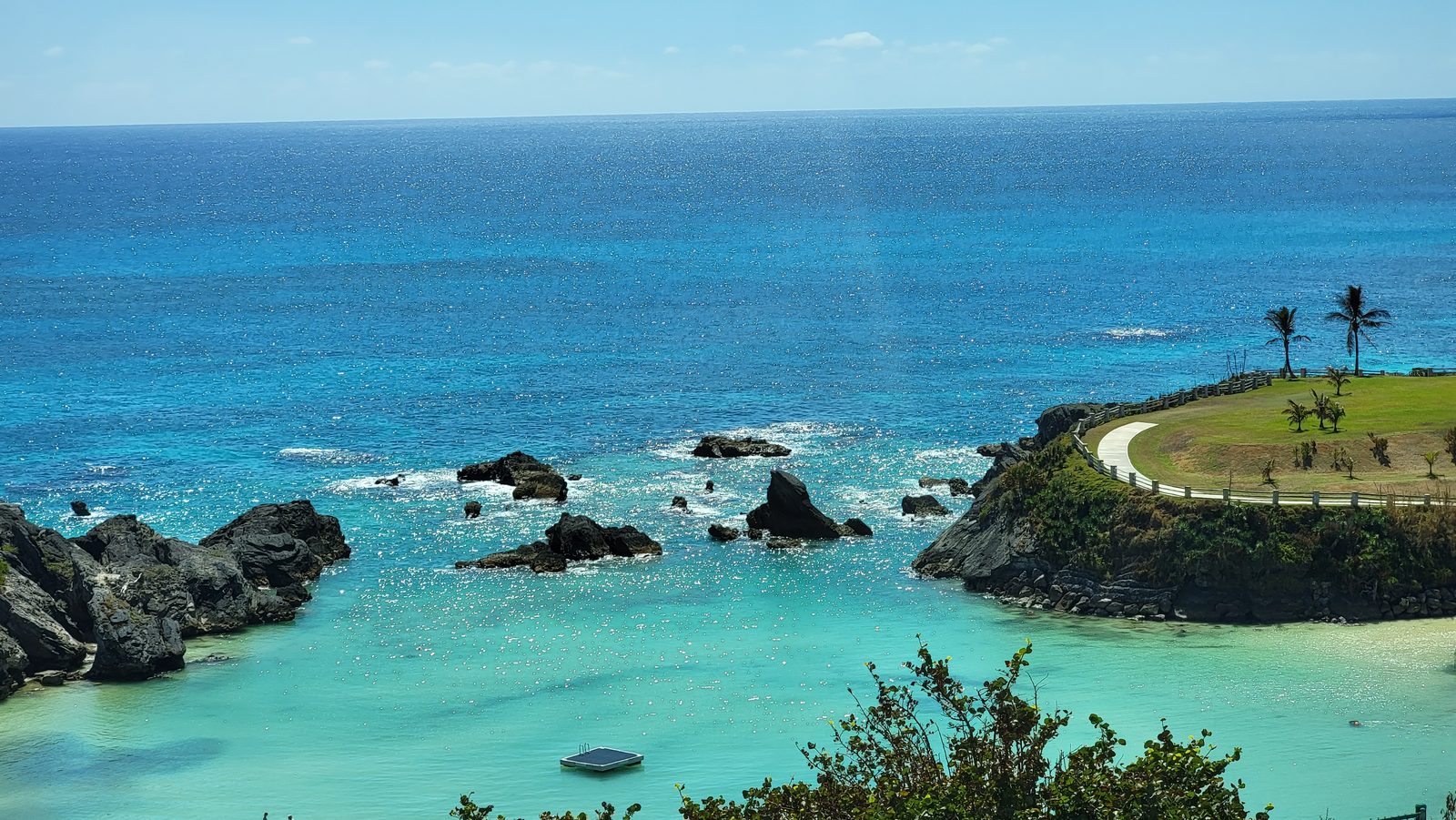 The Bermuda coastline from Gibbs Hill