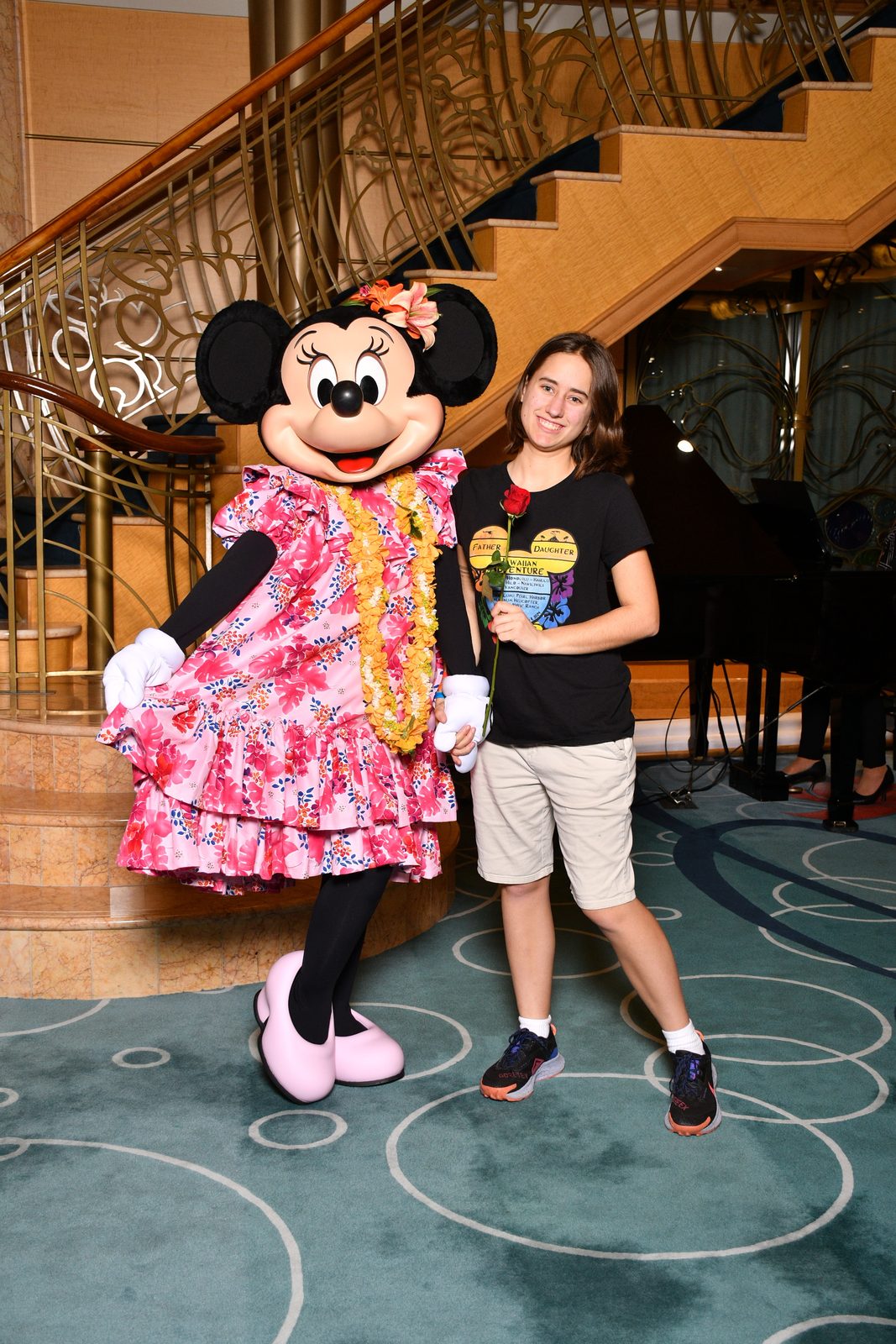 Lisa and Minnie right before we set sail