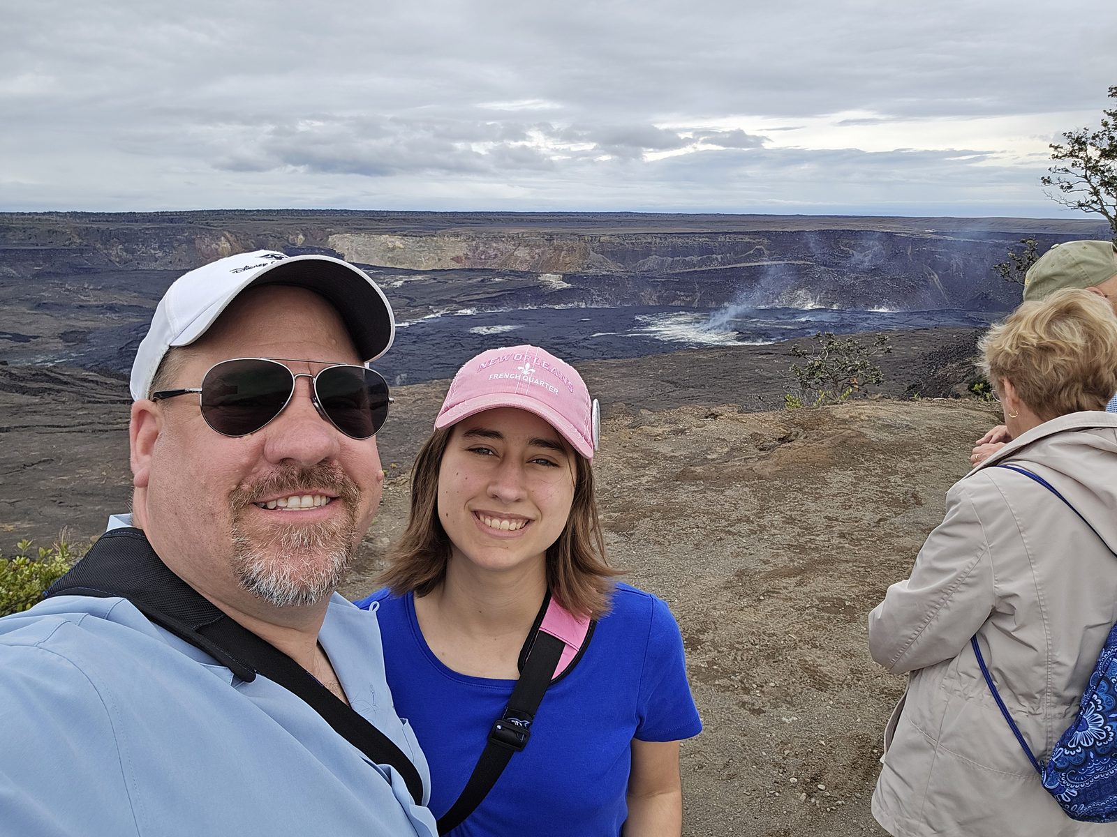 At the rim of Kīlauea