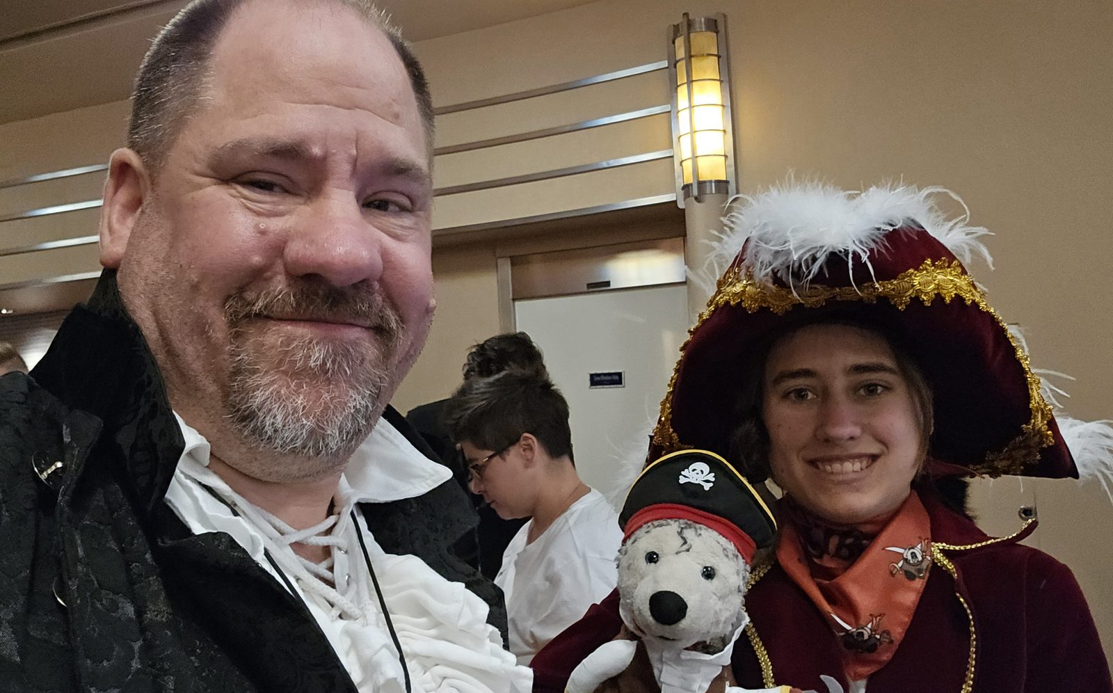 Lisa's pirate hat comes out, Bob too