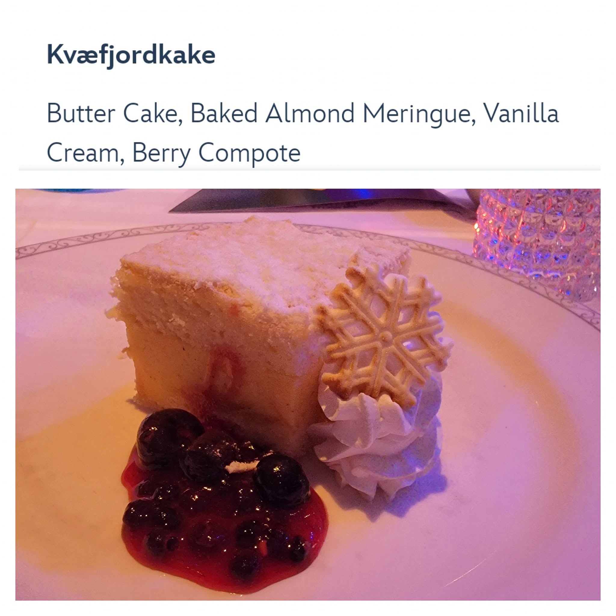 Kvæfjordkake for dessert at Arendelle