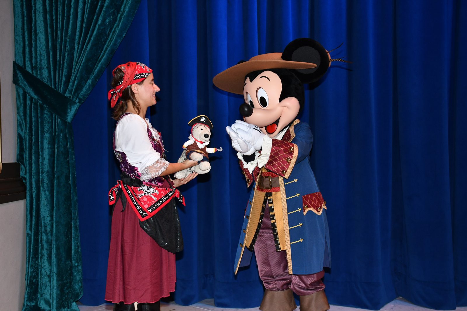 Meeting Mickey dressed as a pirate