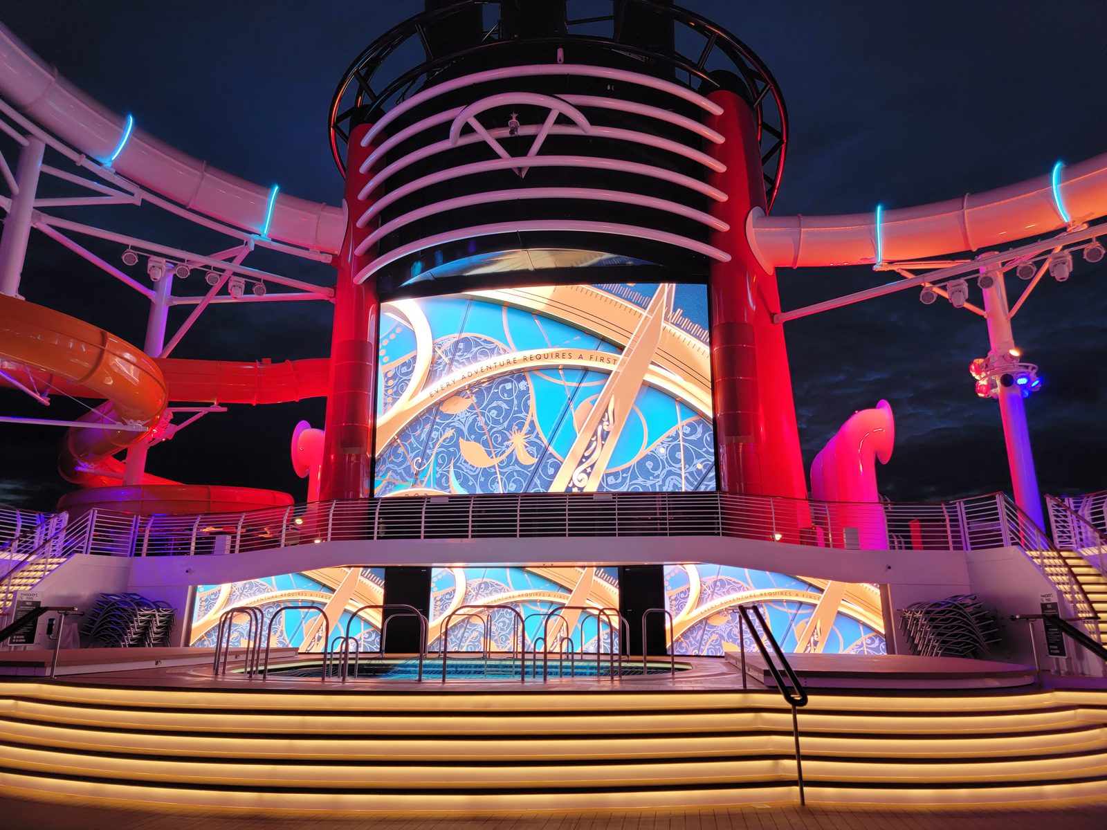 Funnel Vision and the AquaMouse before sunrise