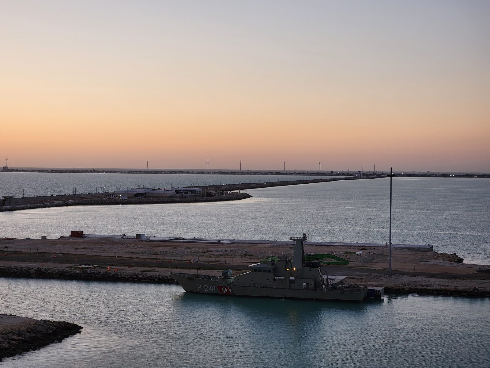Sunrise over Progreso as the Magic sailed in
