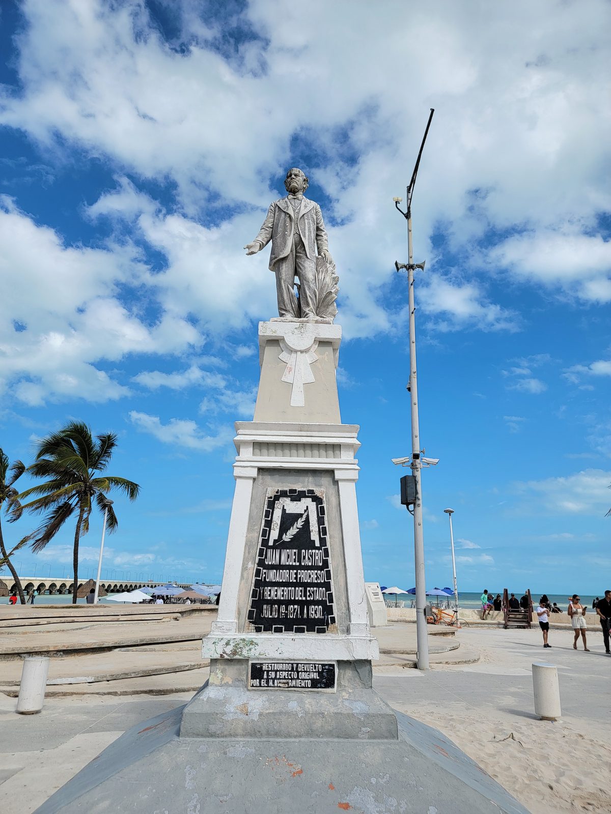 A statue along the malecon in Progreso