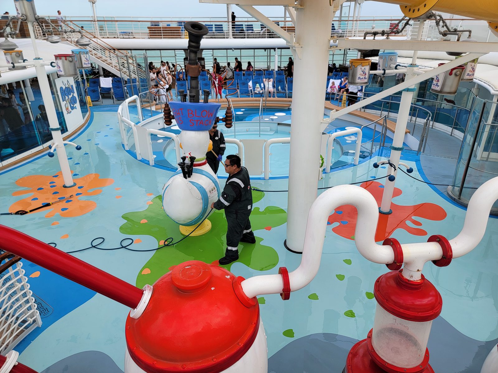 AquaLab closed while Cast Members scrubbed the pools