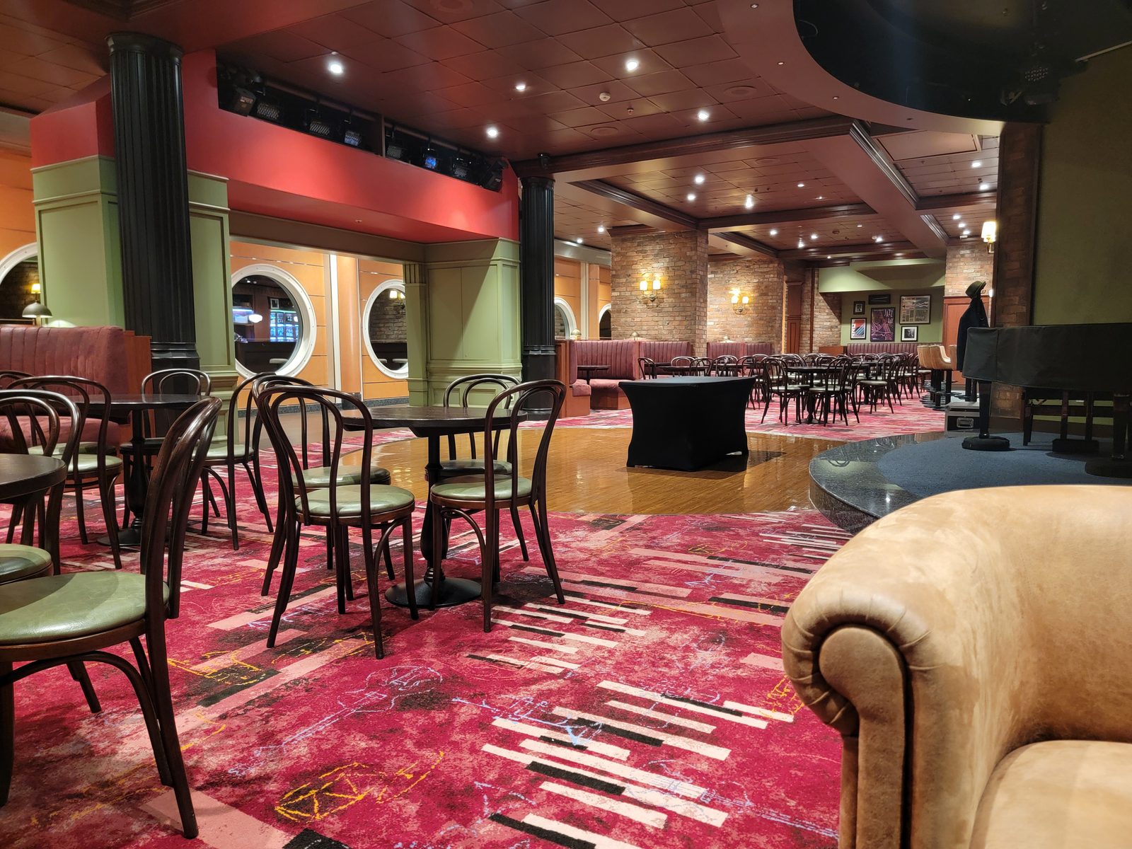 The Soul Cat Lounge, Kathy's favorite place on the Magic