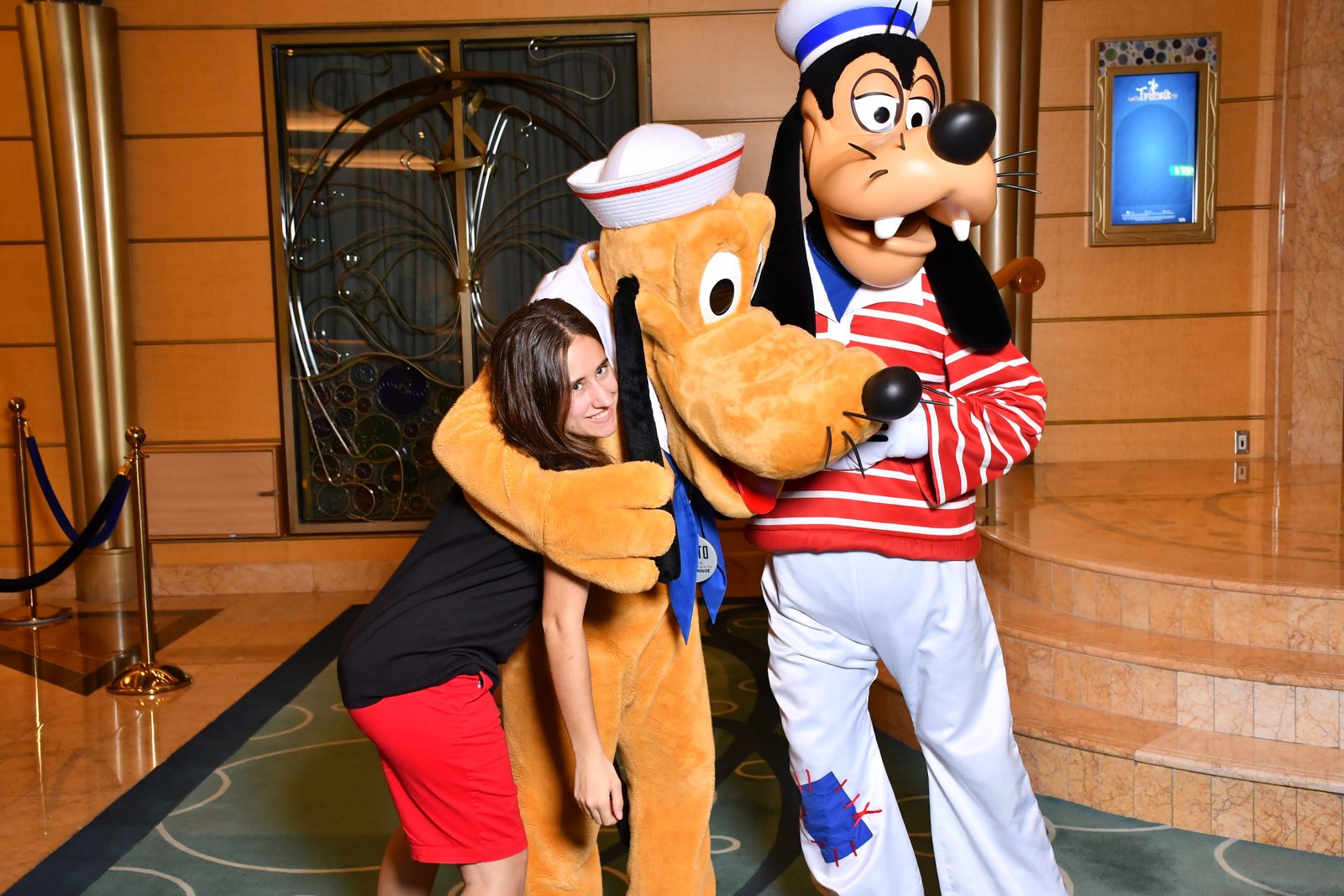 Meeting Goofy and Pluto