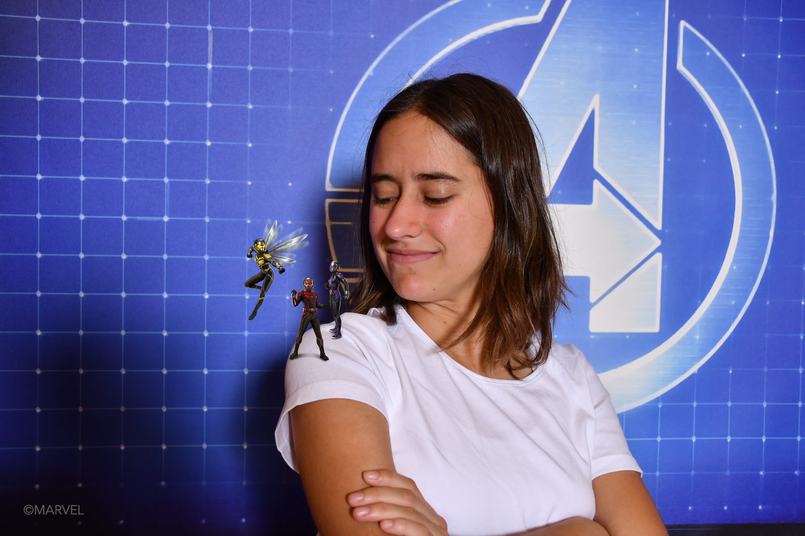 Lisa at the Marvel wall on the Wonder