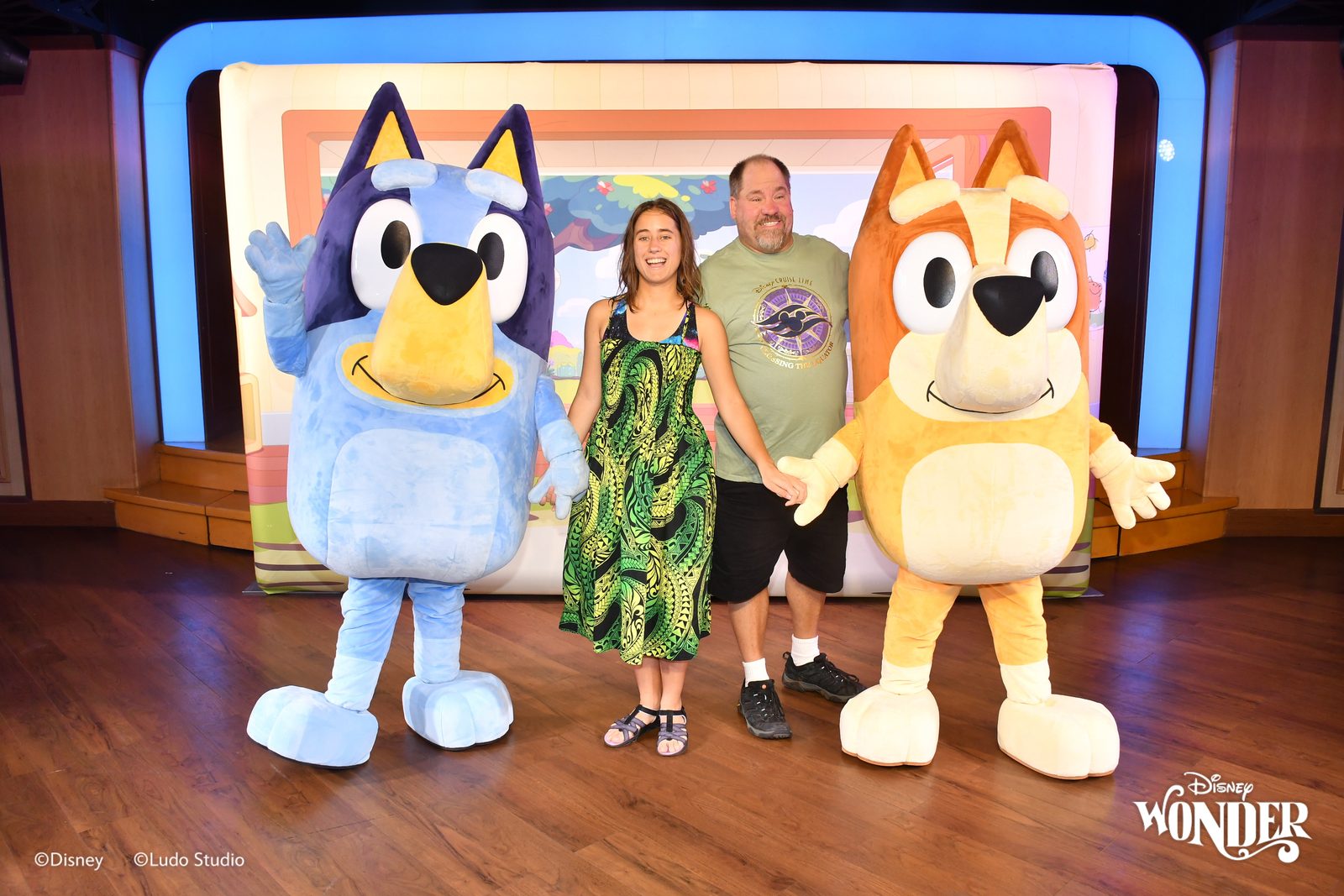 Bluey, Lisa, Michael & Bingo on the Bluey set on Crossing the Equator day