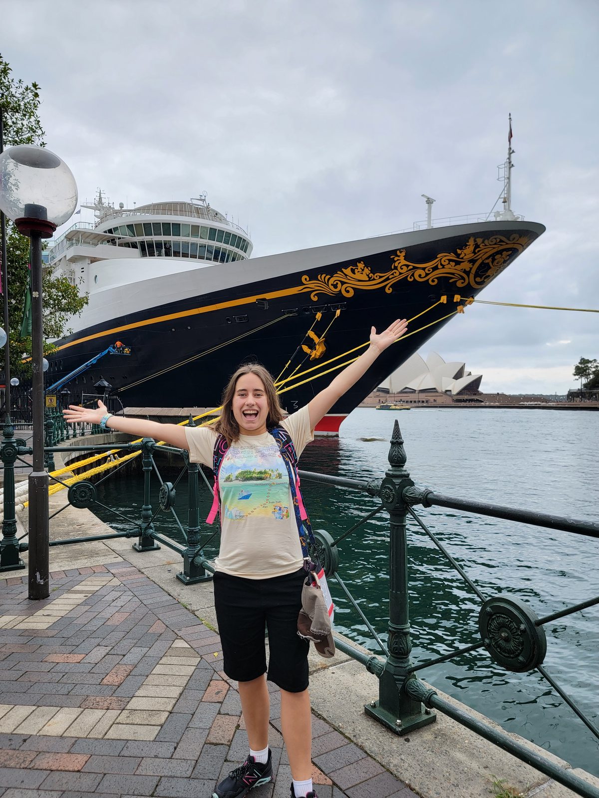 Lisa at Circular Quay in front of the Wonder