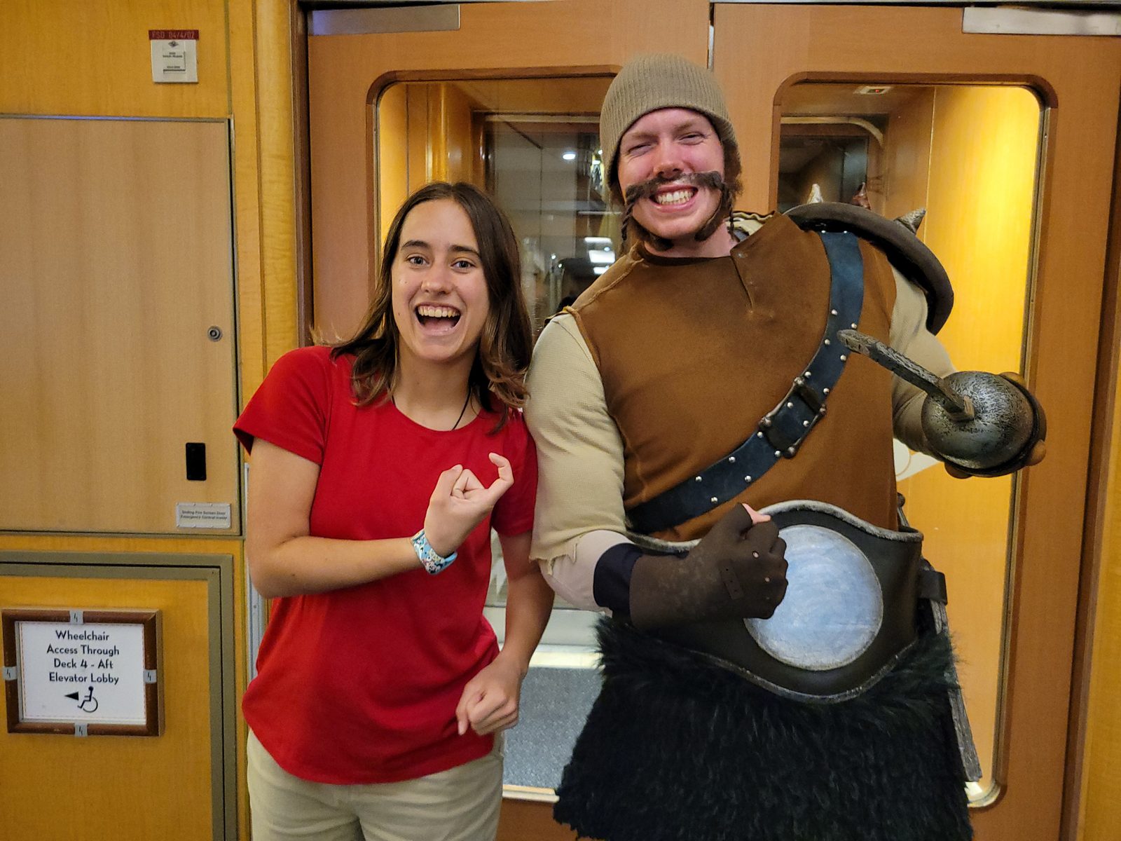 A pirate cast member poses with Lisa