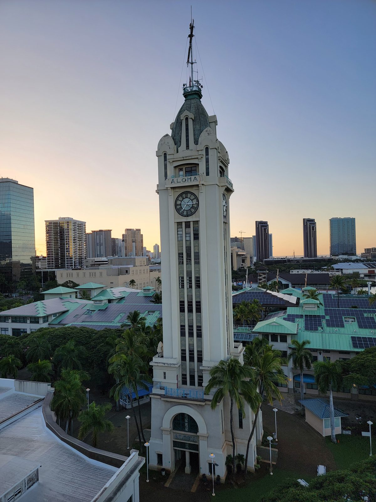 15-Night South Pacific Cruise from Sydney ending in Honolulu