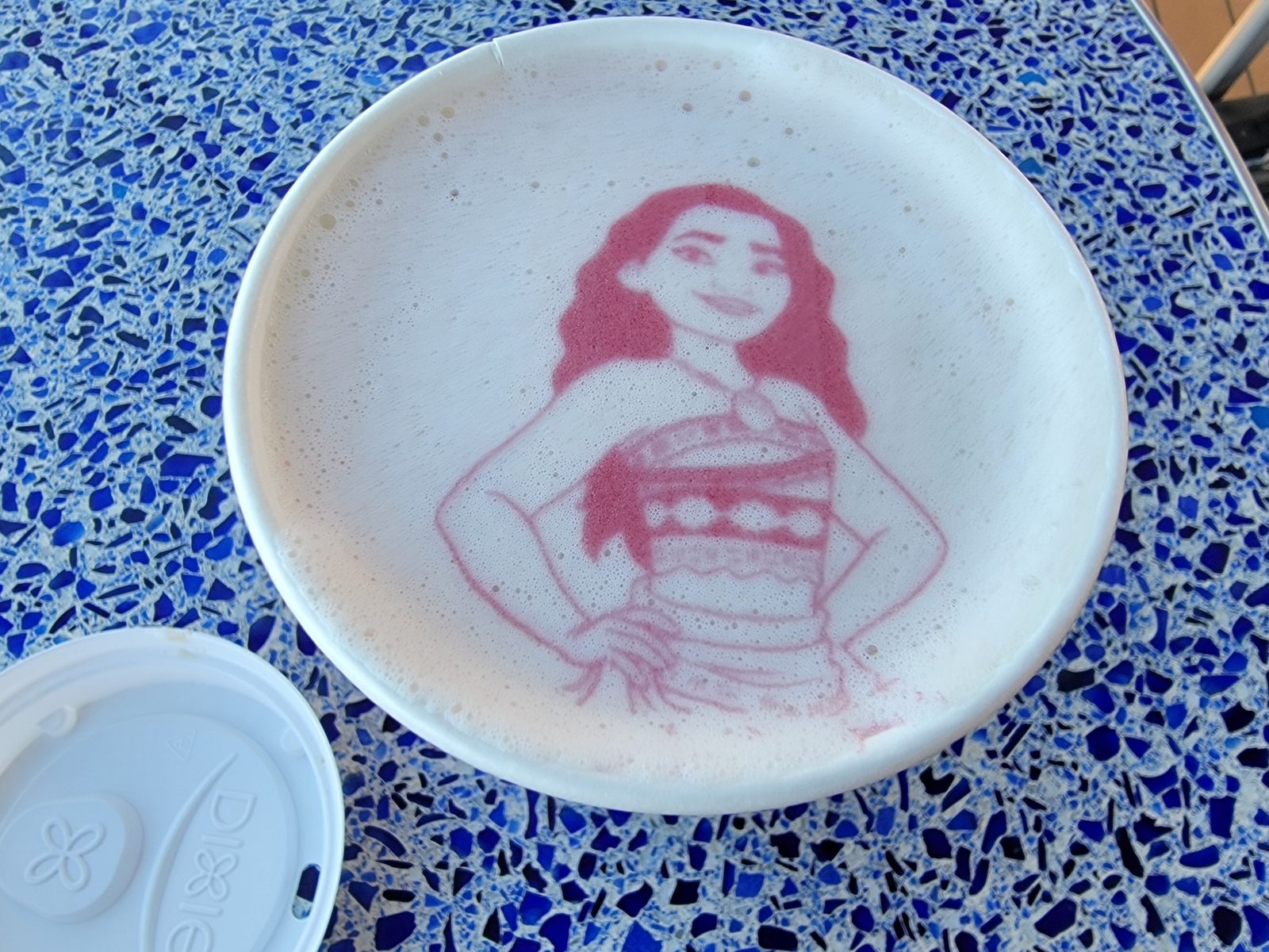 Moana in the coffee foam