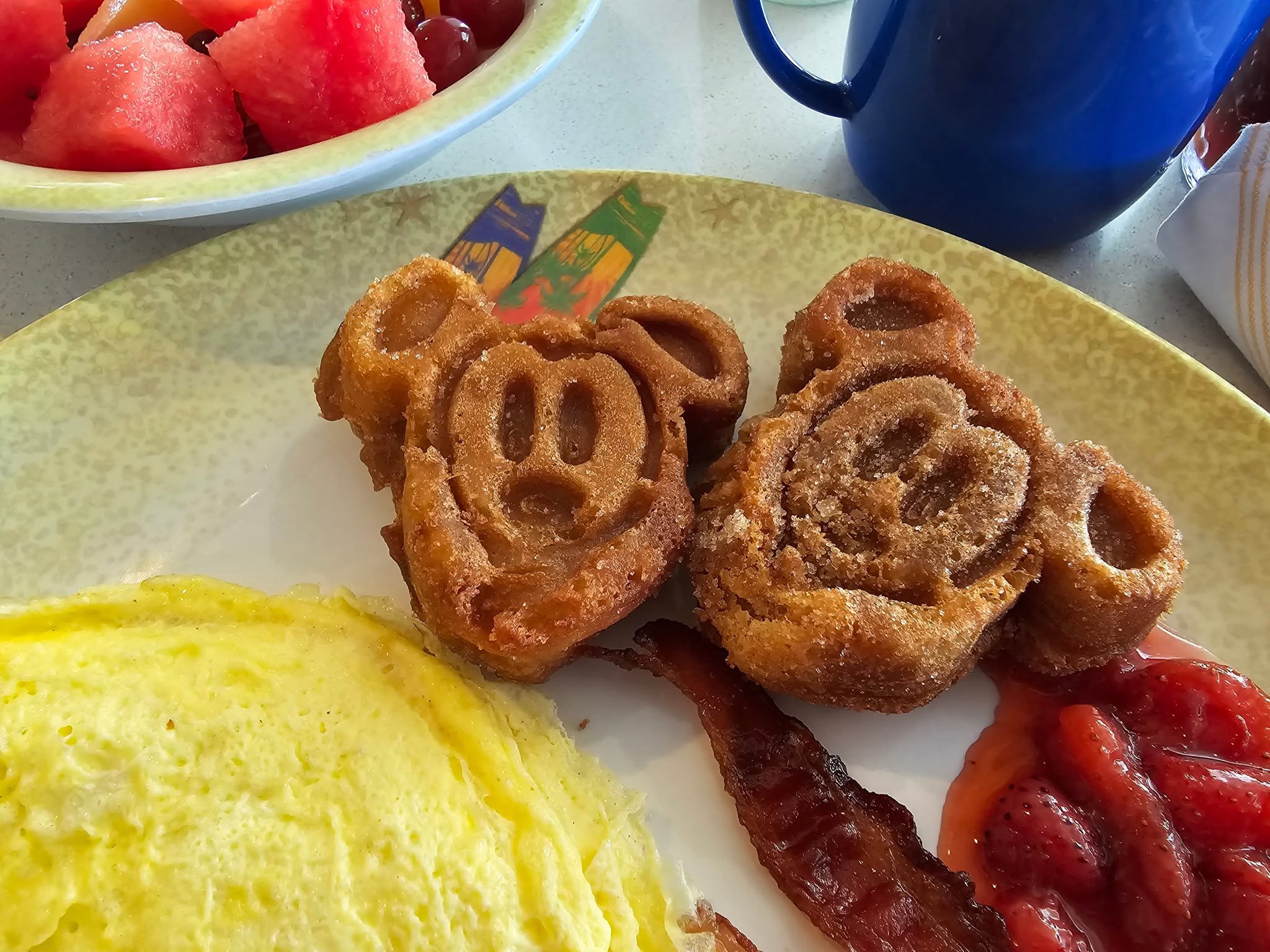 Churro Mickey waffle morning on the Magic