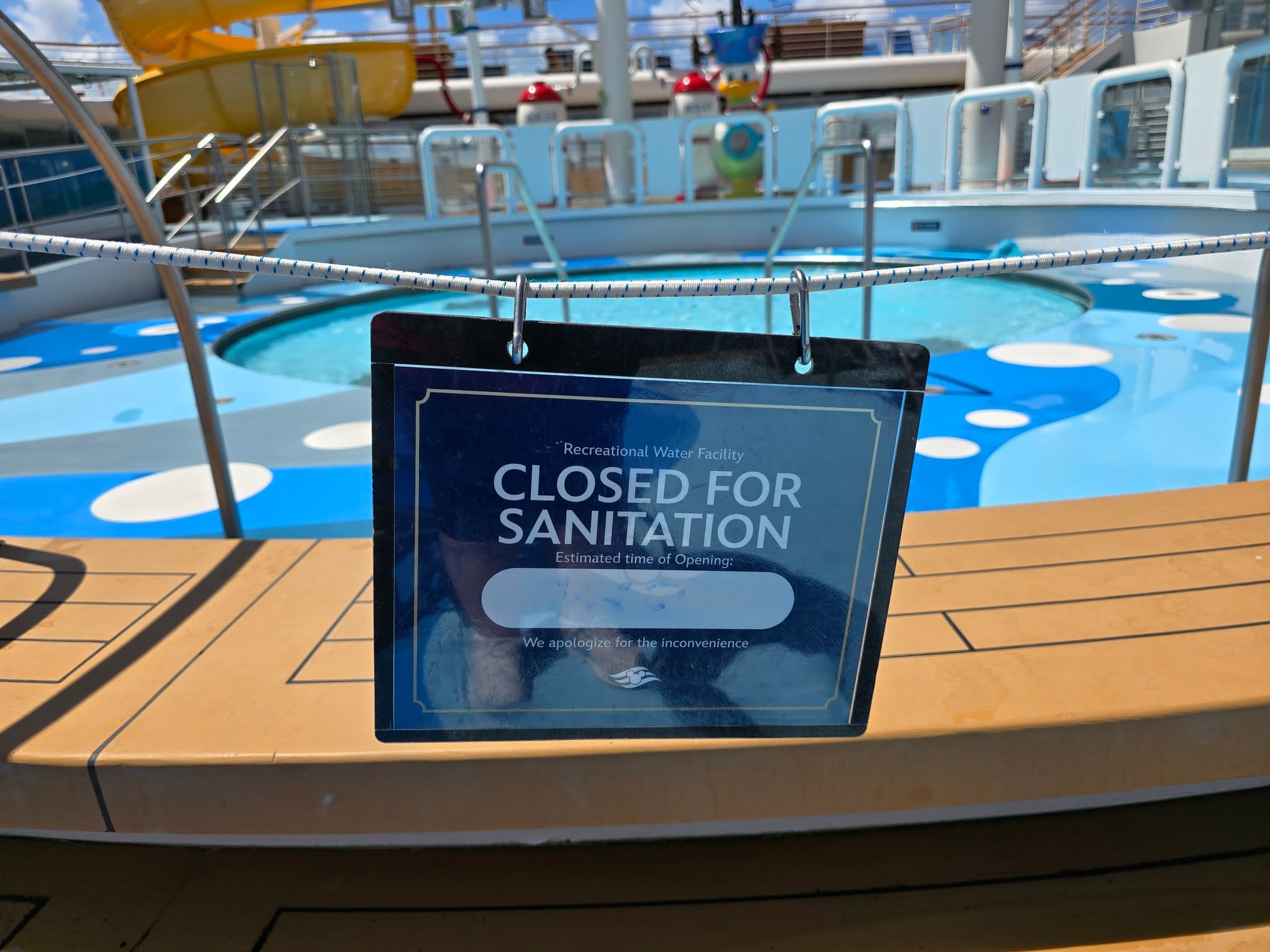 The kiddie pool closed for sanitation on the Magic