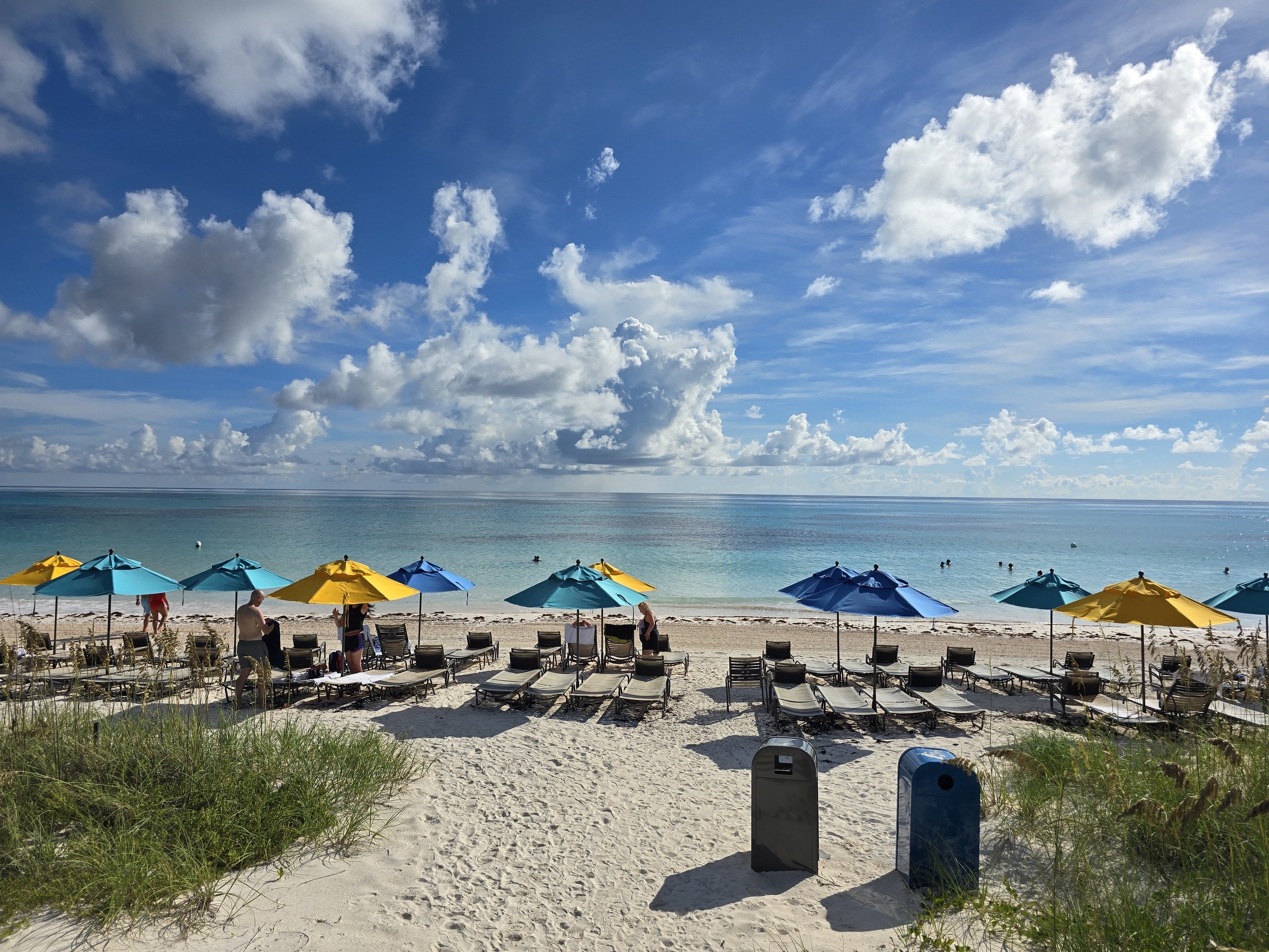 The beach at Lookout Cay