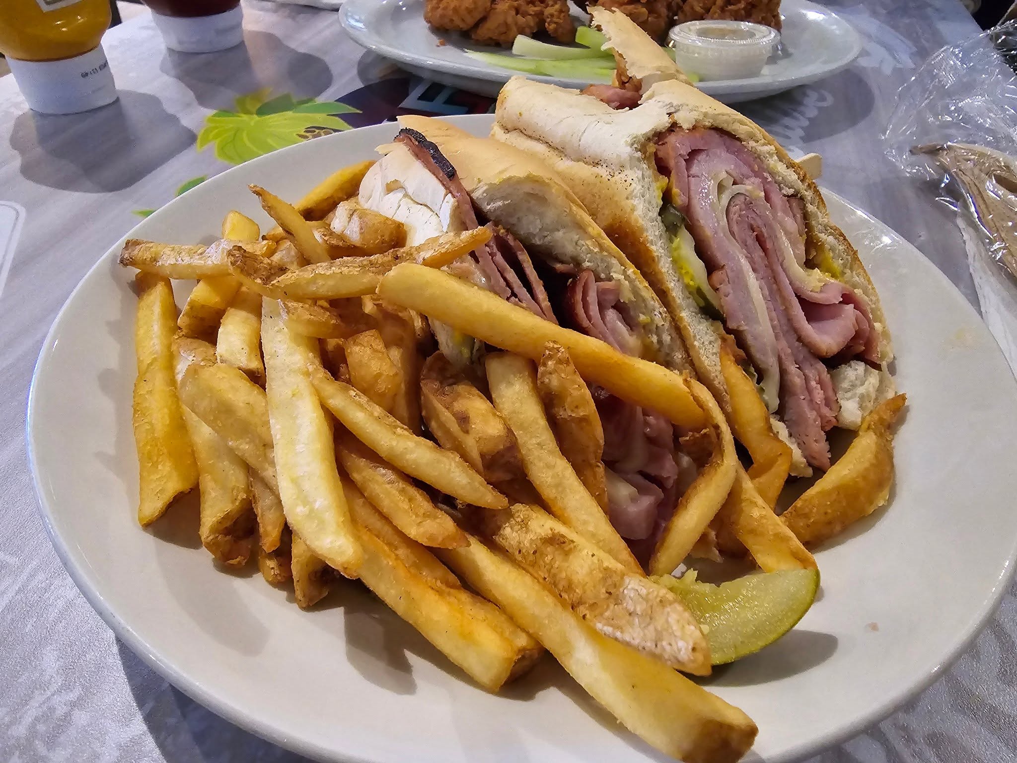 Lunch at Air Margaritaville at the San Juan airport