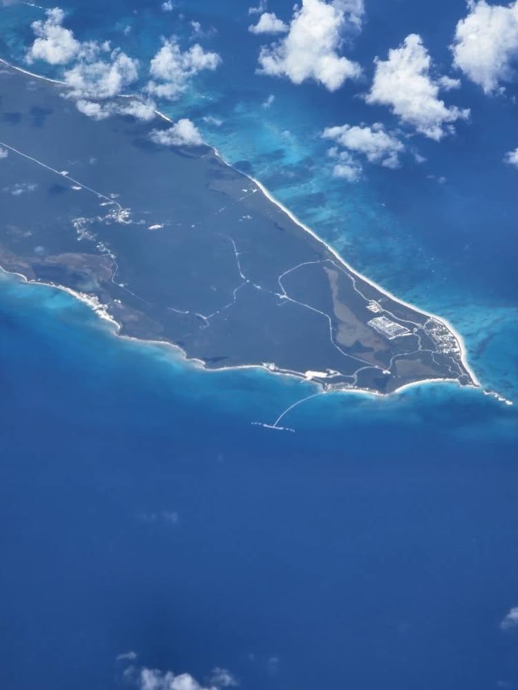 Flying over the Bahamas on the way to Fort Lauderdale