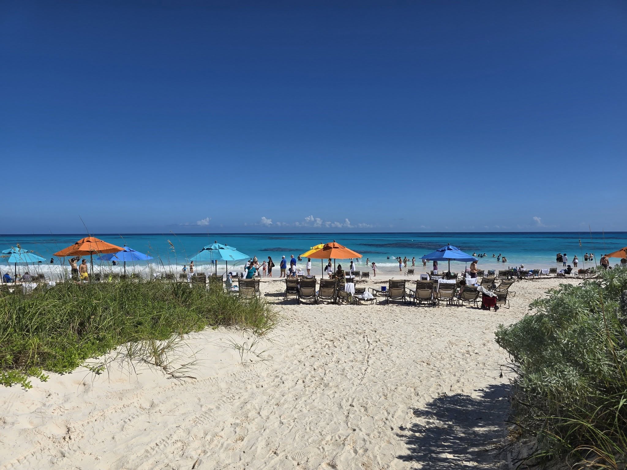 Down the path to the beach at Lookout Cay
