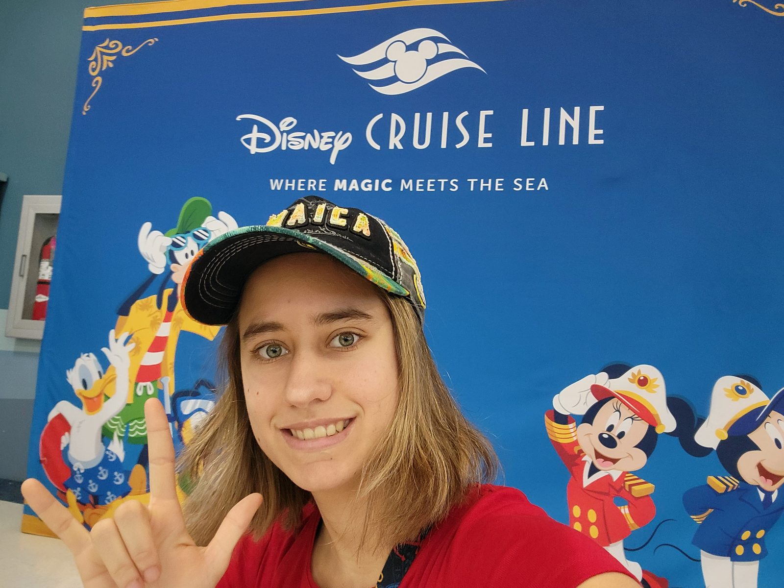 Photo backdrop before boarding the ship