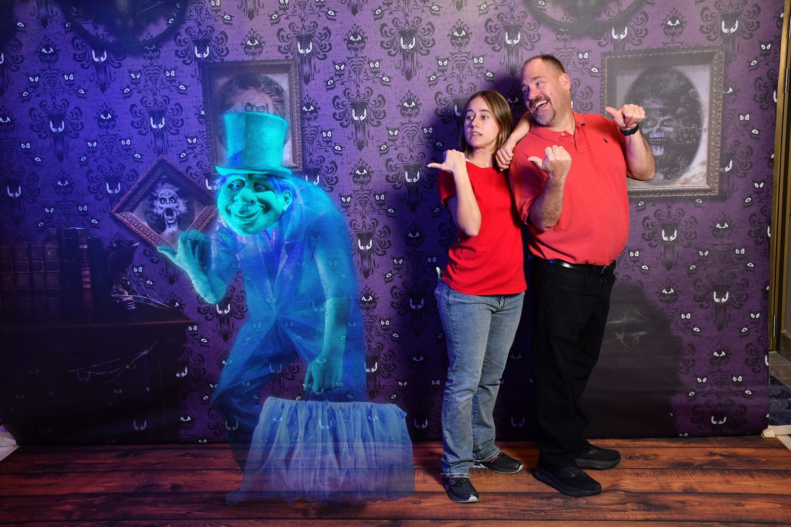 A ghost joins us for the Haunted Mansion photo