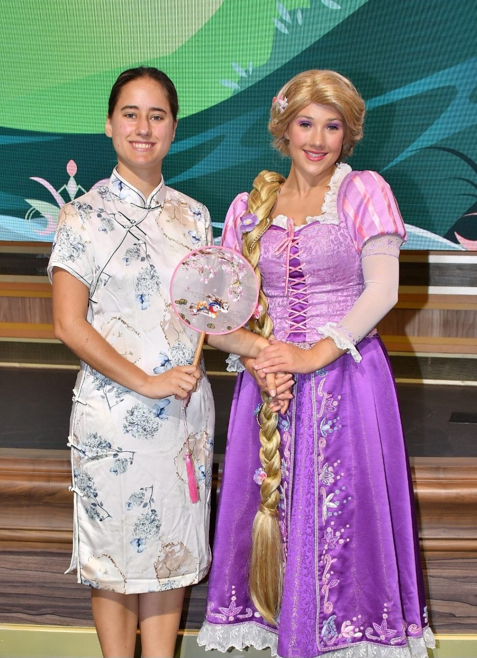 Lisa meets Rapunzel