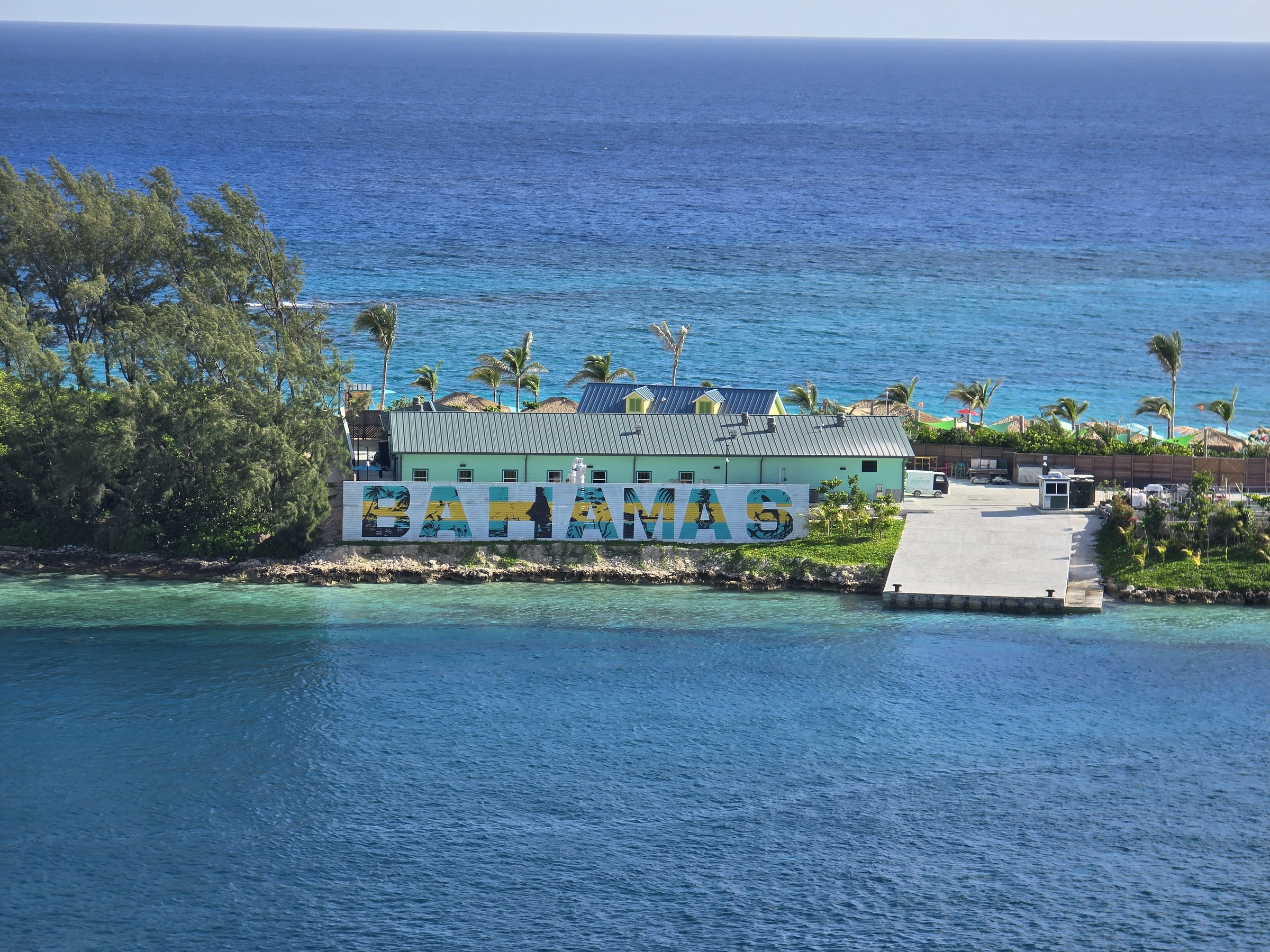 The Bahamas sign coming into Nassau