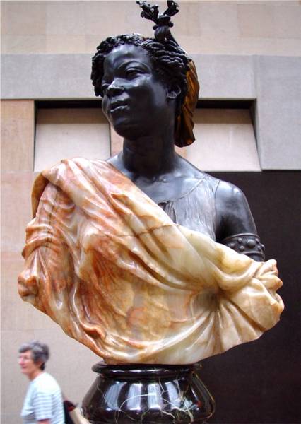 A sculpture bust at Musee d'Orsay