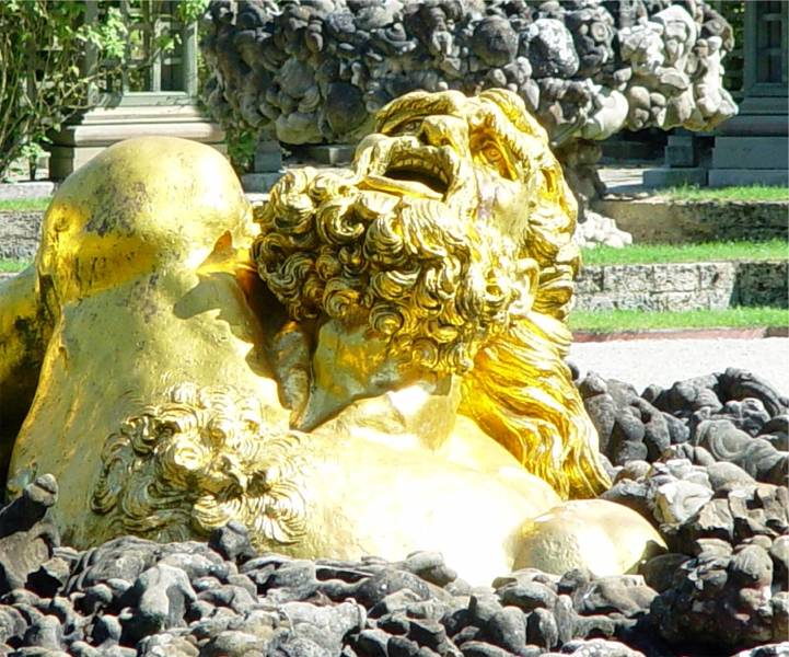 A gilded statue in the Versailles gardens