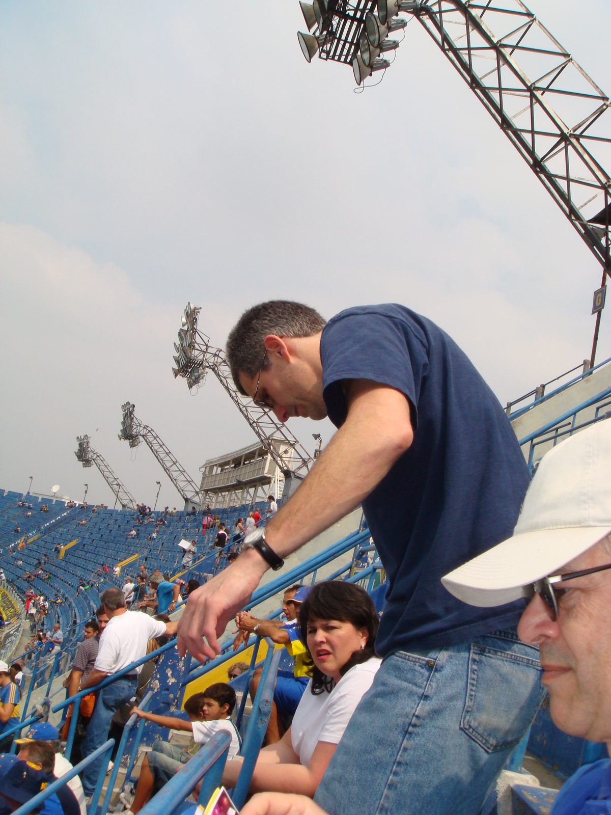 Fans filing into La Bombonera ahead of kickoff