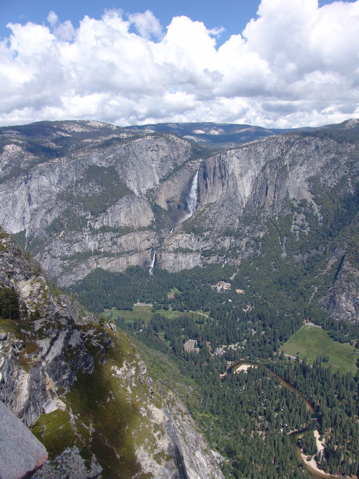 The valley floor from Glacier Point