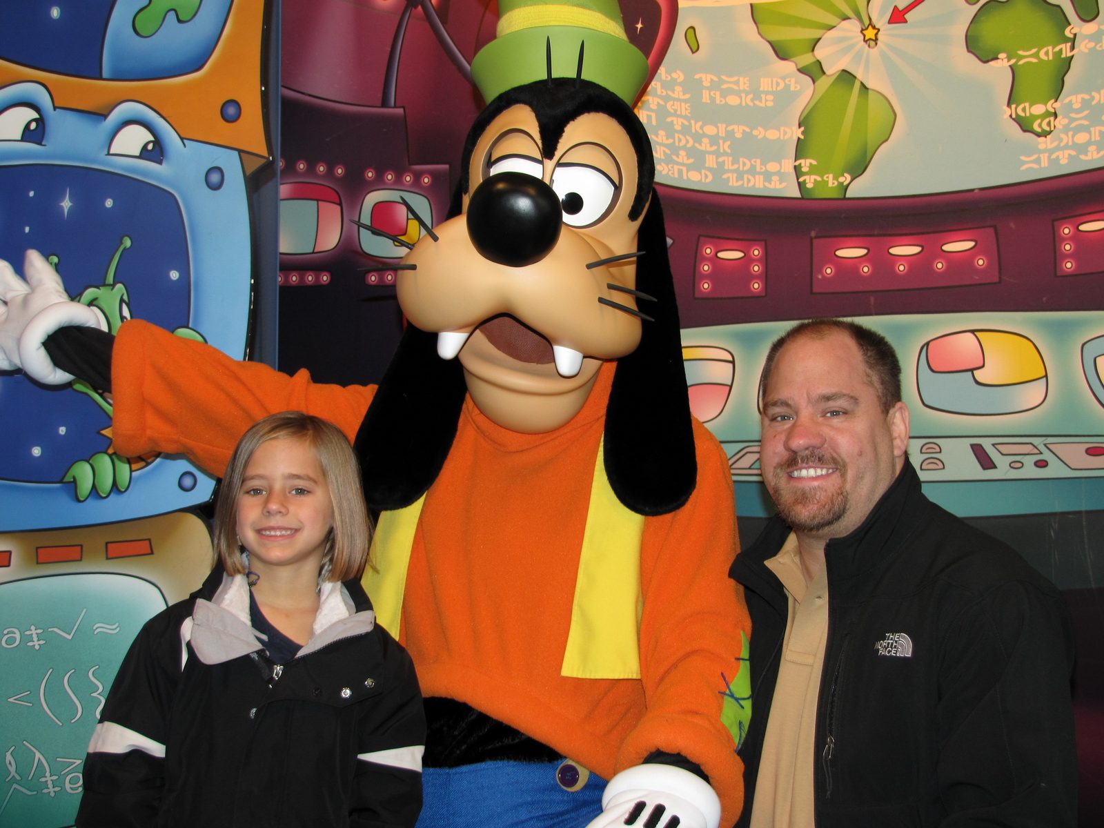 Lisa, Goofy and Michael at Epcot