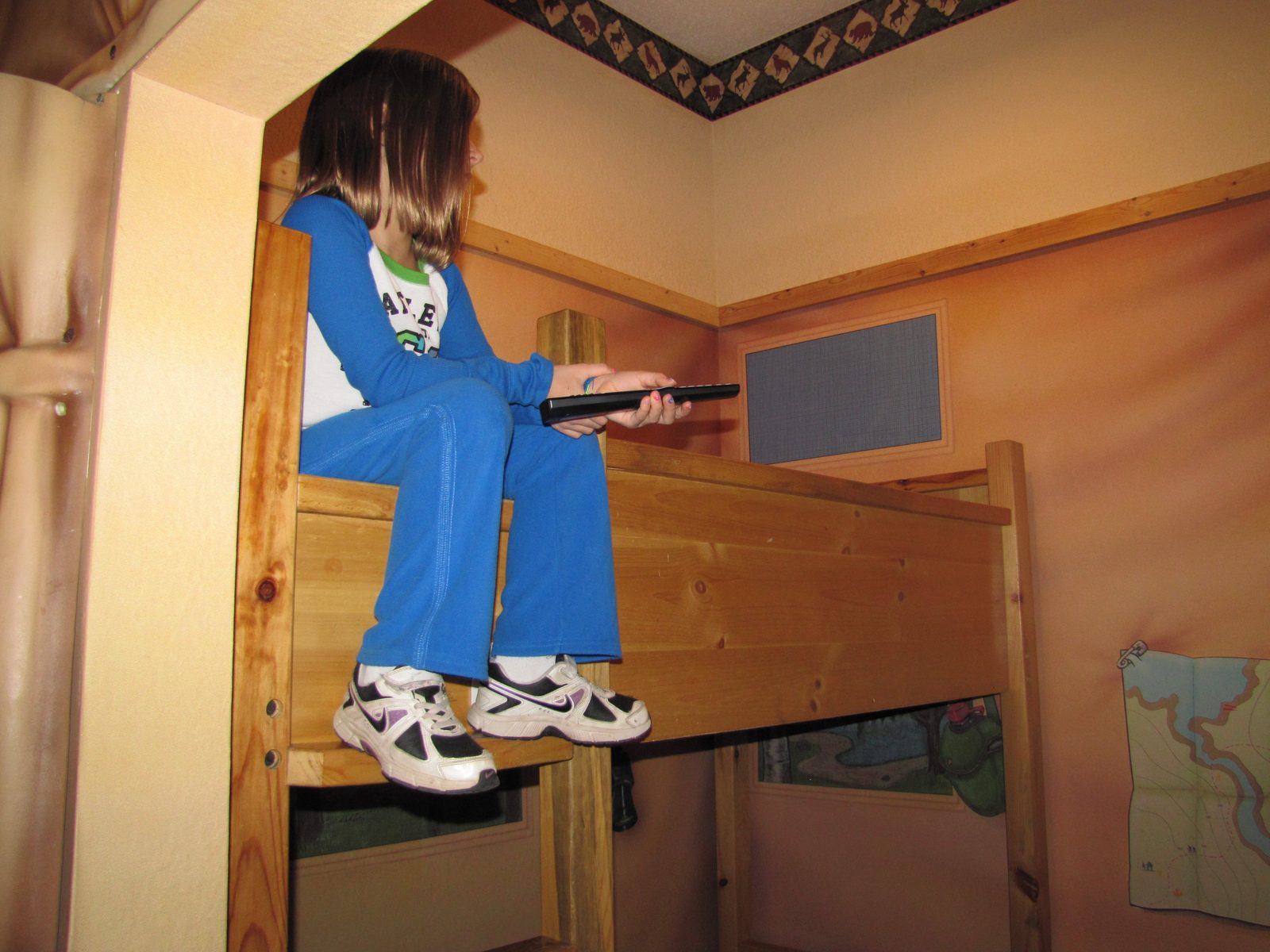 Thomas on the bunk in the Kid Kamp suite
