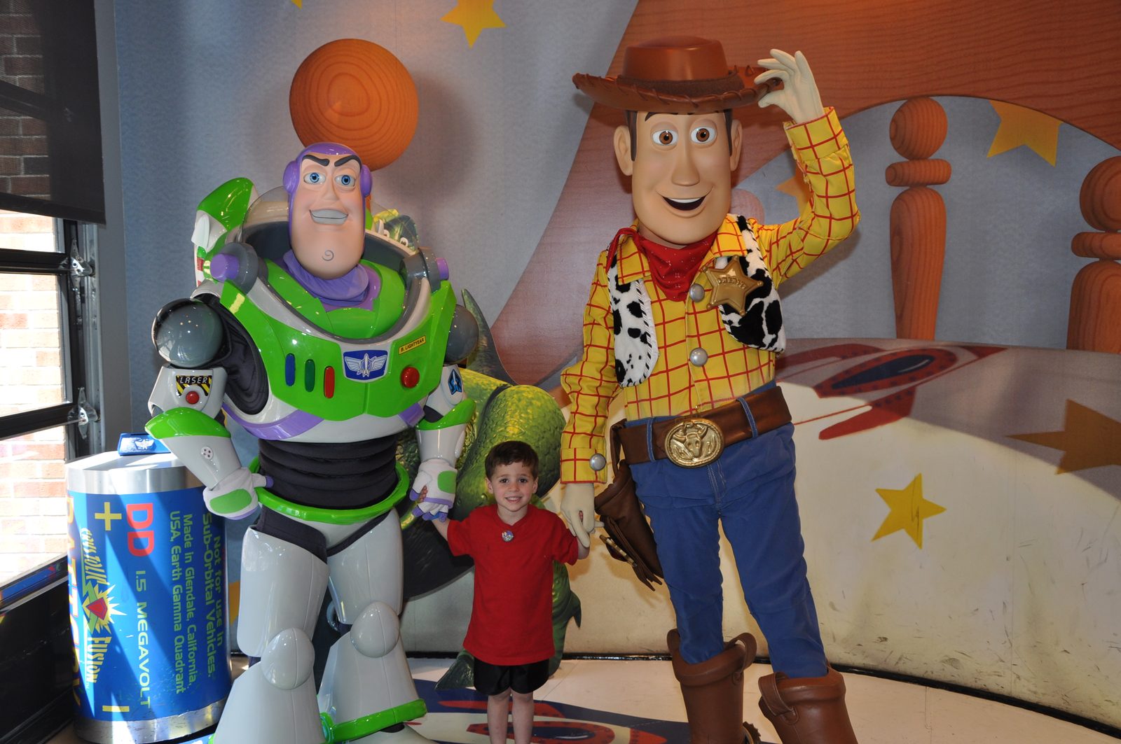 Thomas meets Buzz and Woody