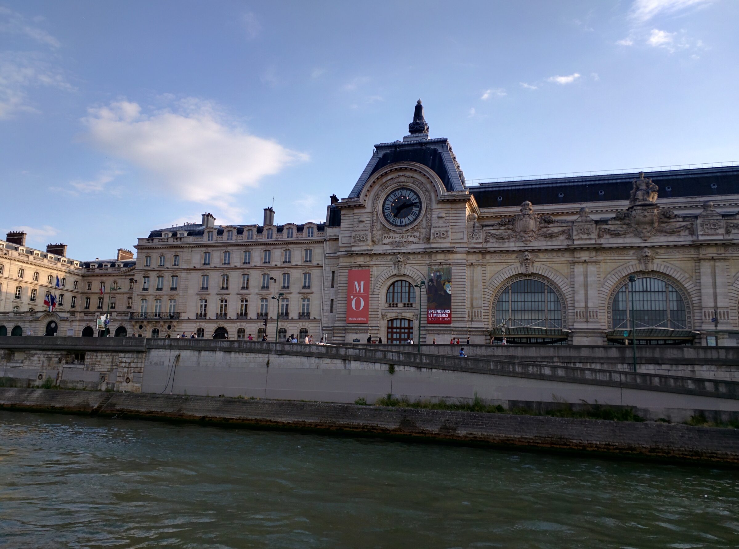 Musée d'Orsay from the cruise