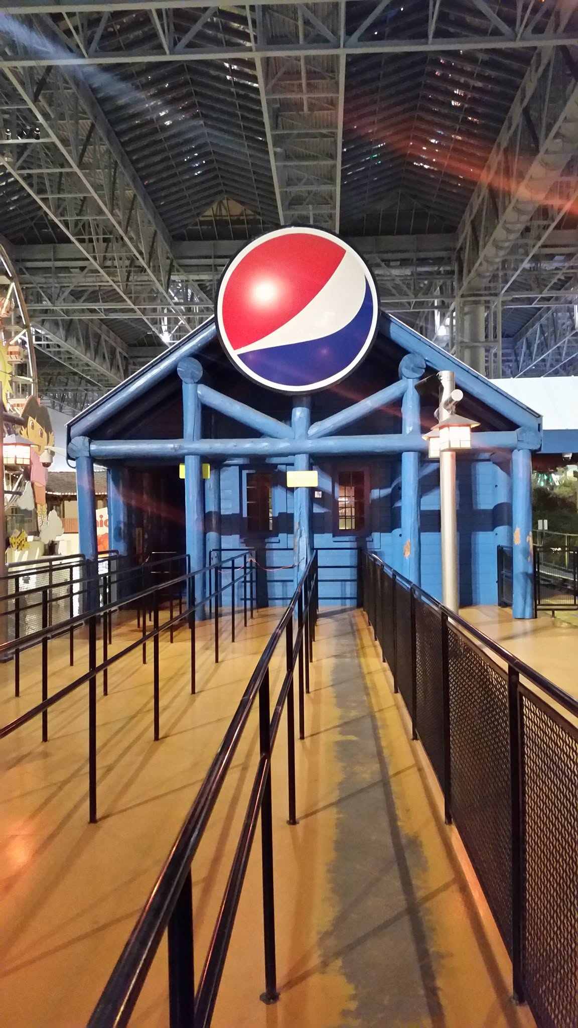 The coaster queue at Nickelodeon Universe
