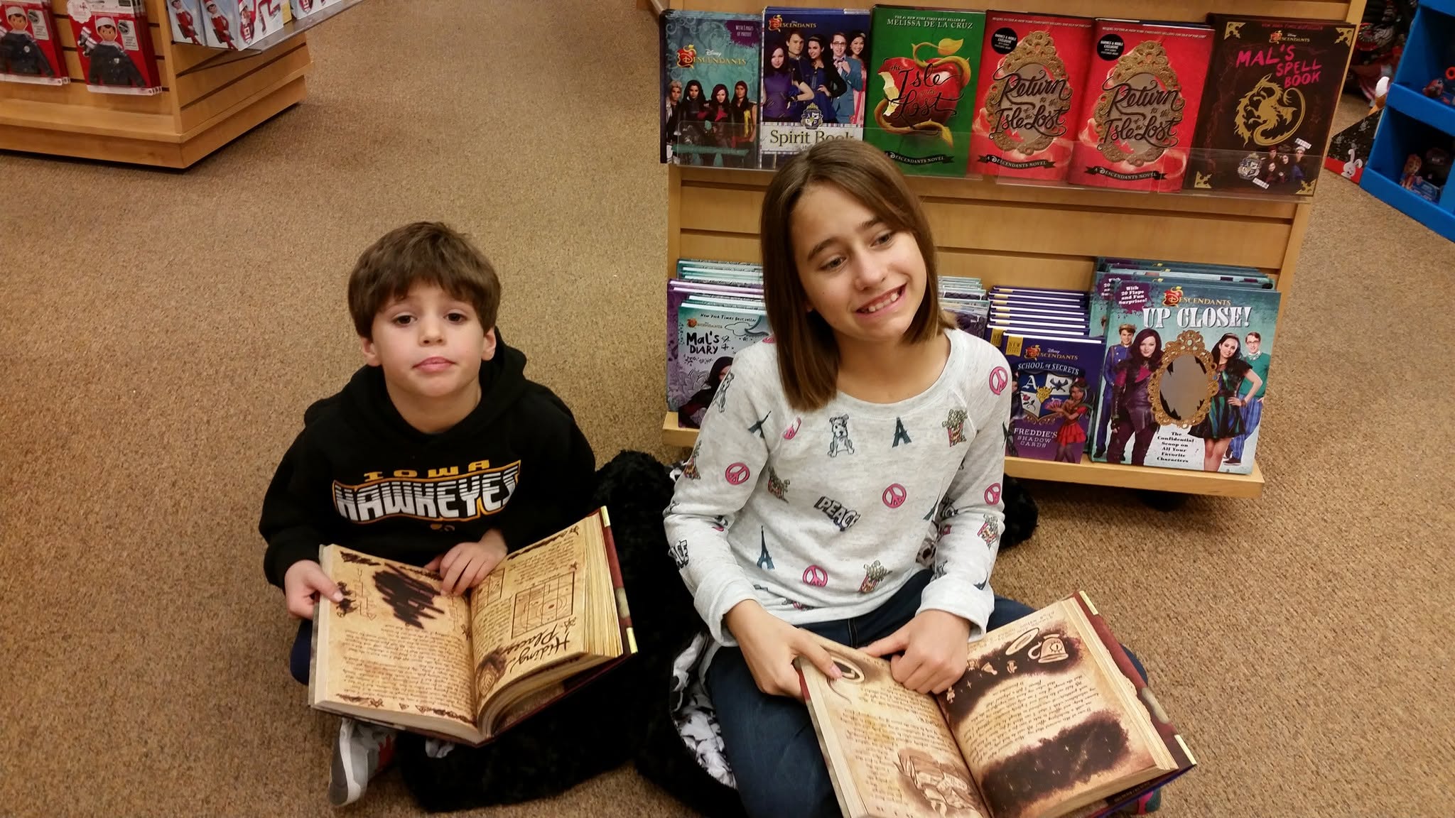 Thomas and Lisa reading at Barnes and Noble in Waterloo