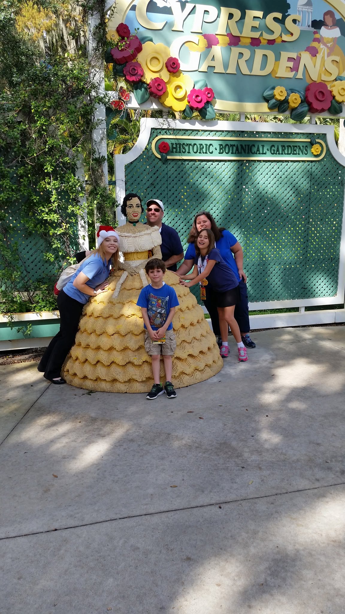 Thomas and Lisa with the LEGO Southern belle at Cypress Gardens