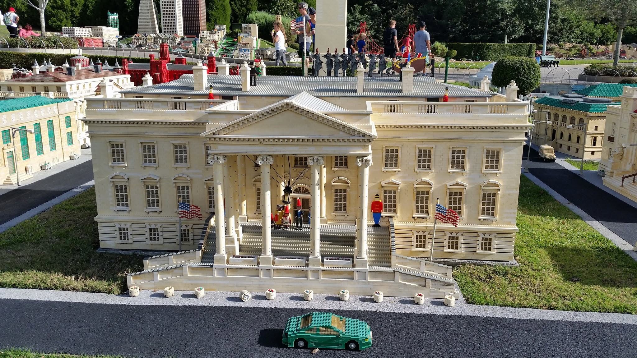 A LEGO model of the White House in Miniland