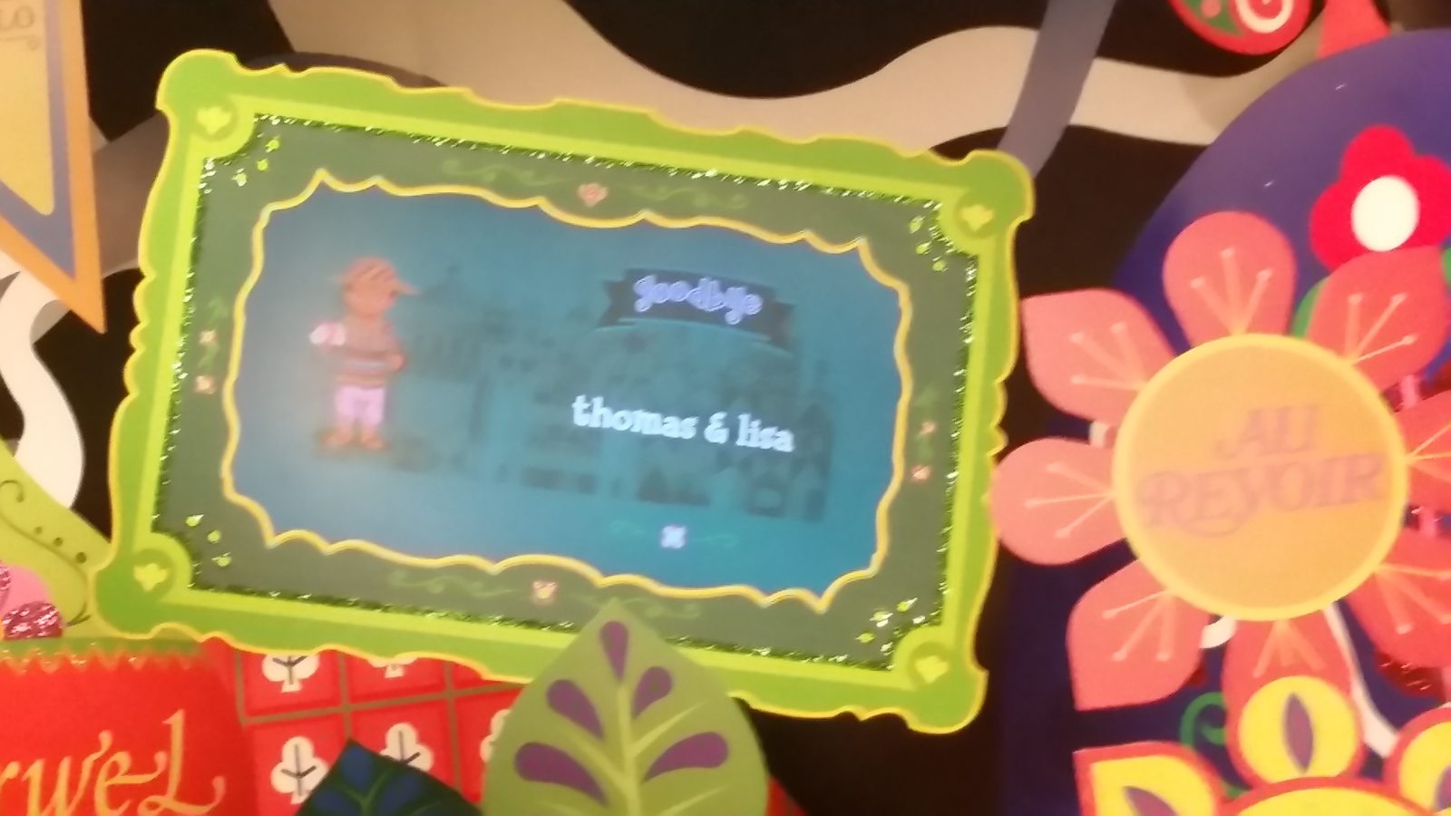 Small World's goodbye had Thomas and Lisa's names