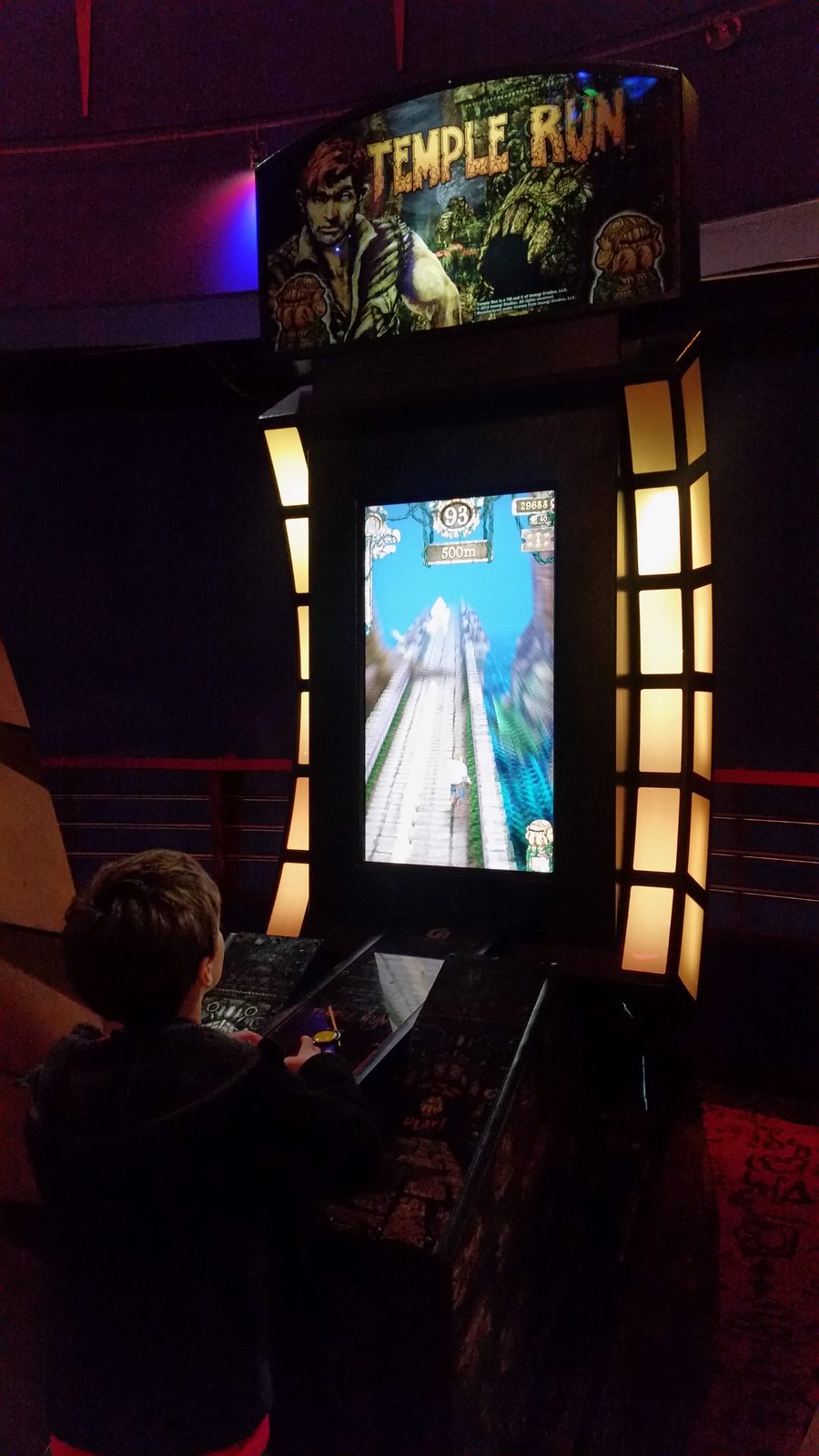 Playing Temple Run in the arcade