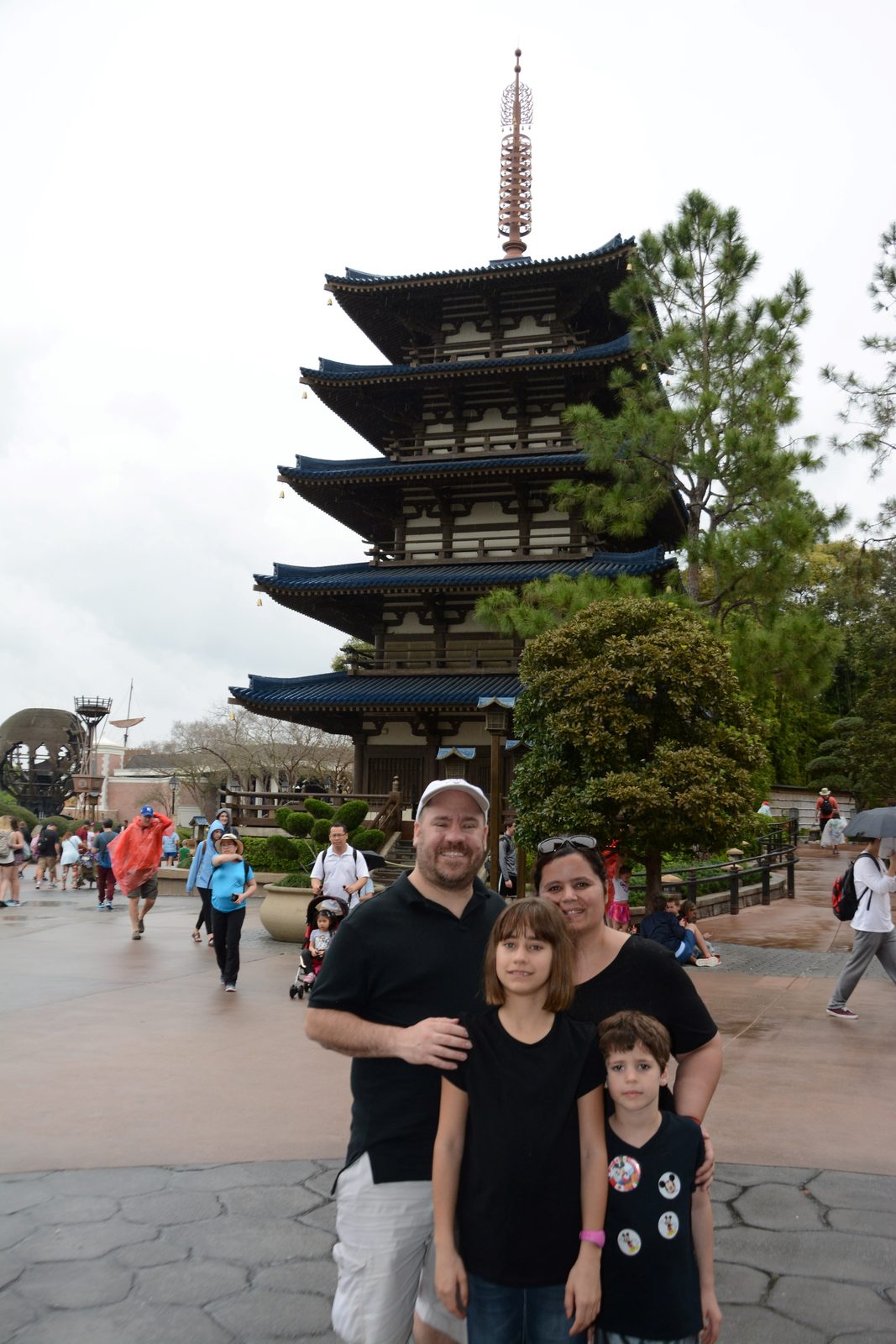 Michael, Lisa, Kathy and Thomas at the Japan pavilion
