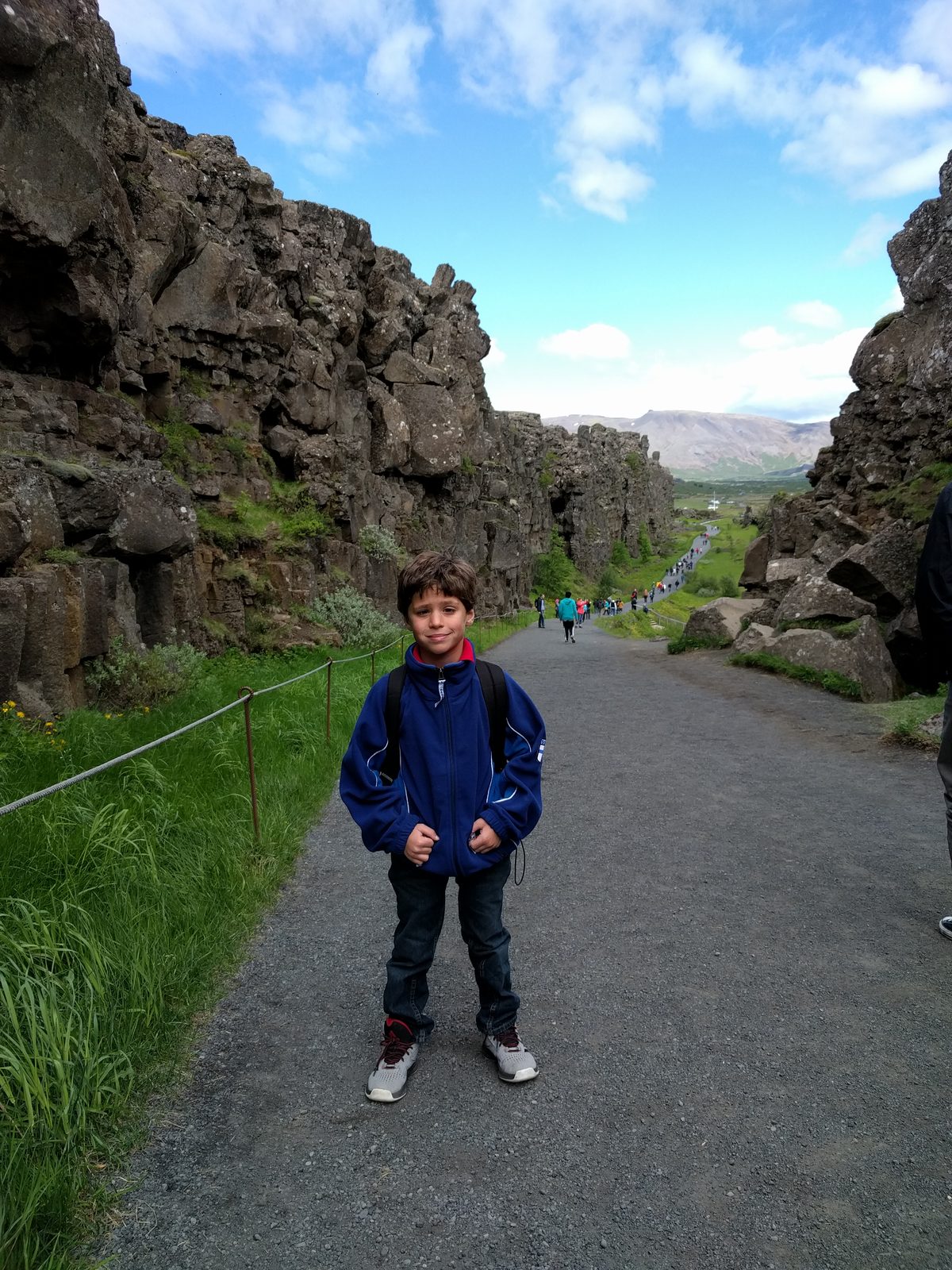 Thomas on the path through the rift at Þingvellir